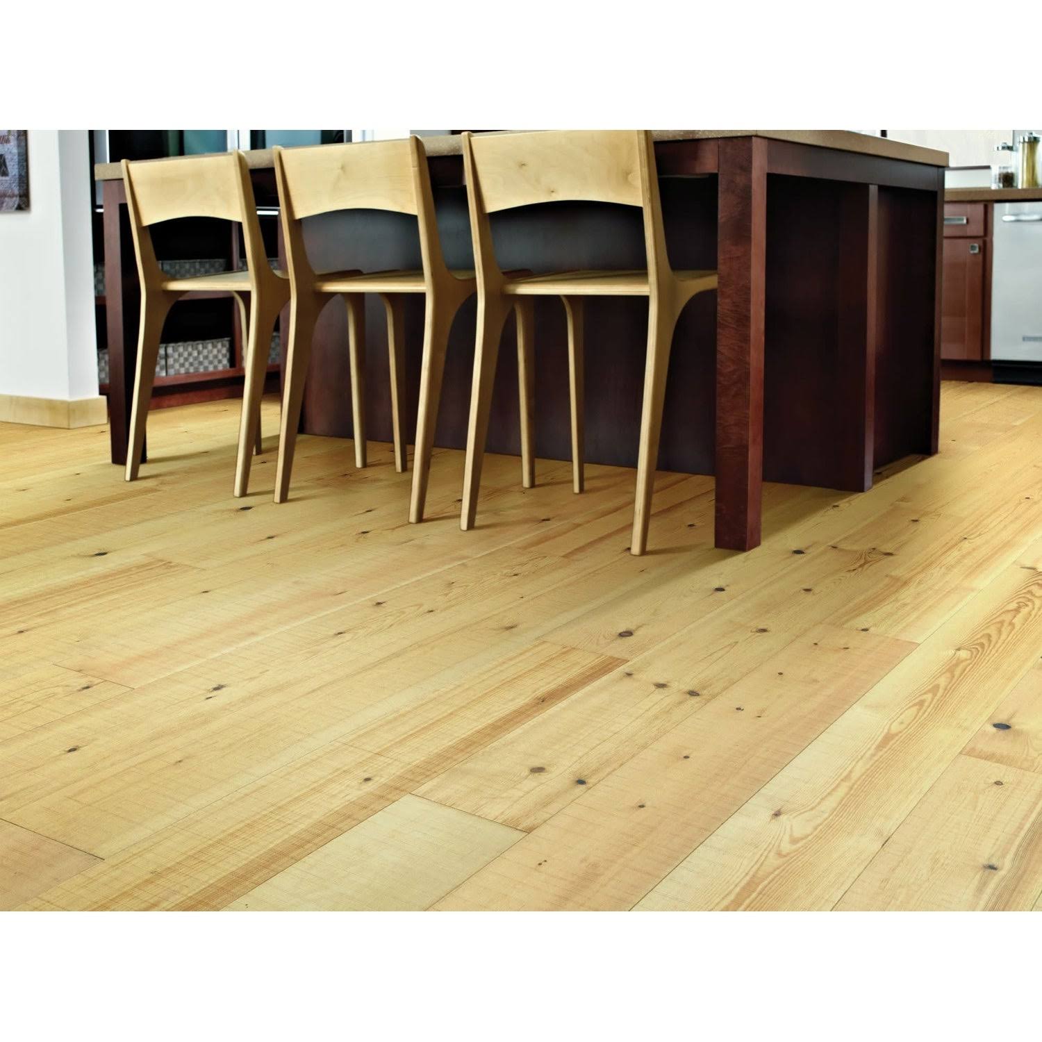 Shaw Exquisite Ashton Oak Hardwood