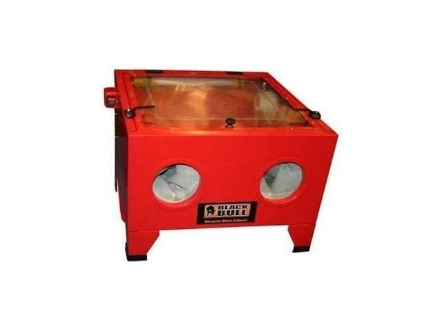 Black Bull Abrasive Blast Cabinet