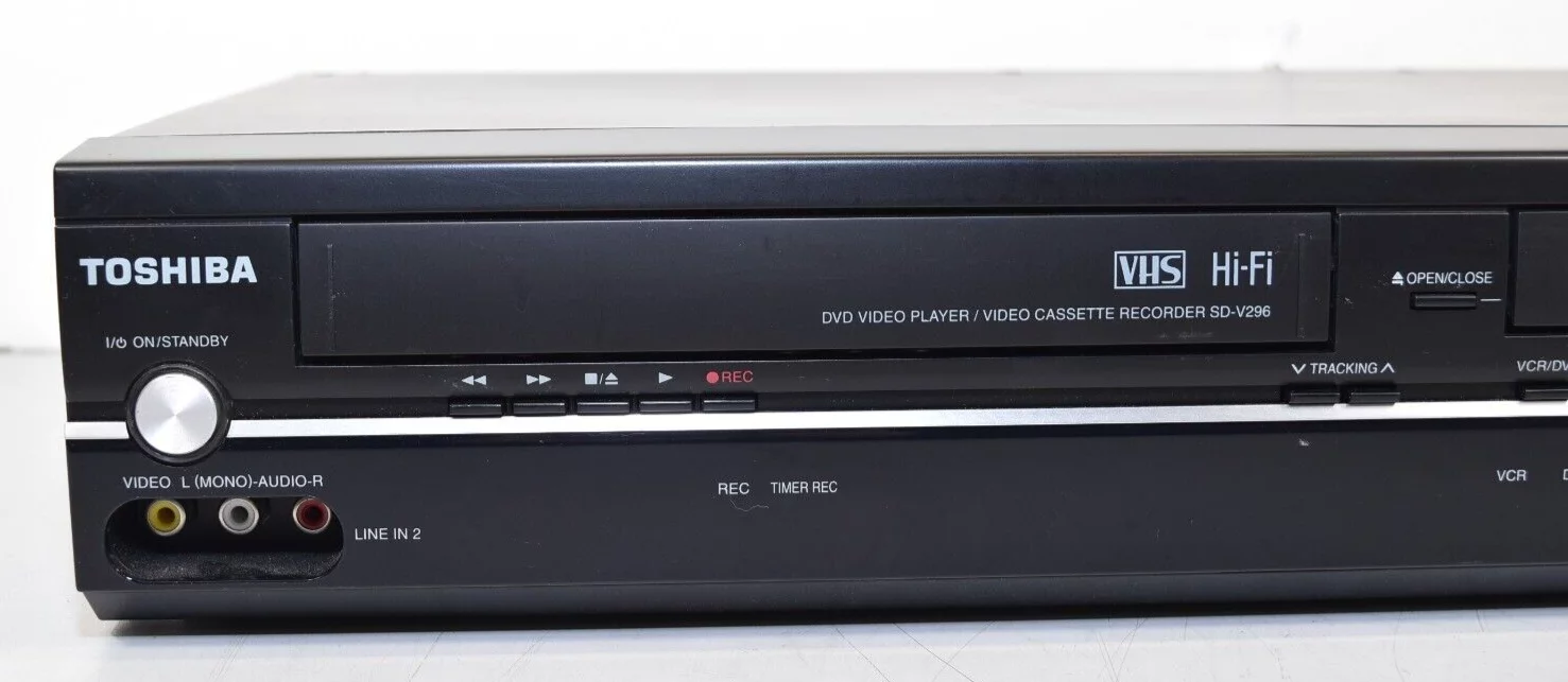 Toshiba SD-V296 - DVD/VCR Combo Player - Black - with Original Remote, Manual, Audio Video Cables (Used)