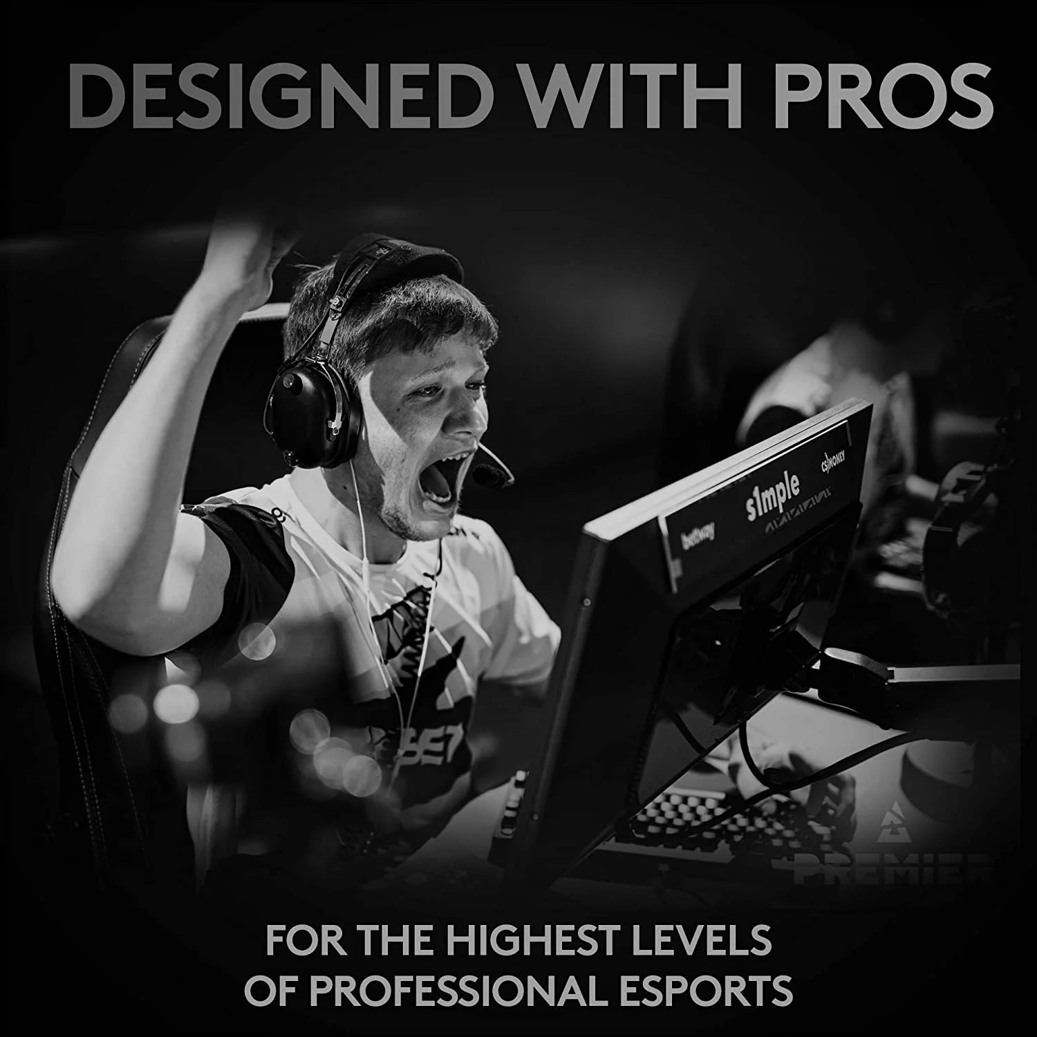 Logitech G PRO X SUPERLIGHT Wireless Gaming Mouse Ultra-Lightweight HERO 25K Sensor 25 600 DPI 5 Programmable Buttons Long Battery Life Compatible with PC / Mac - Black