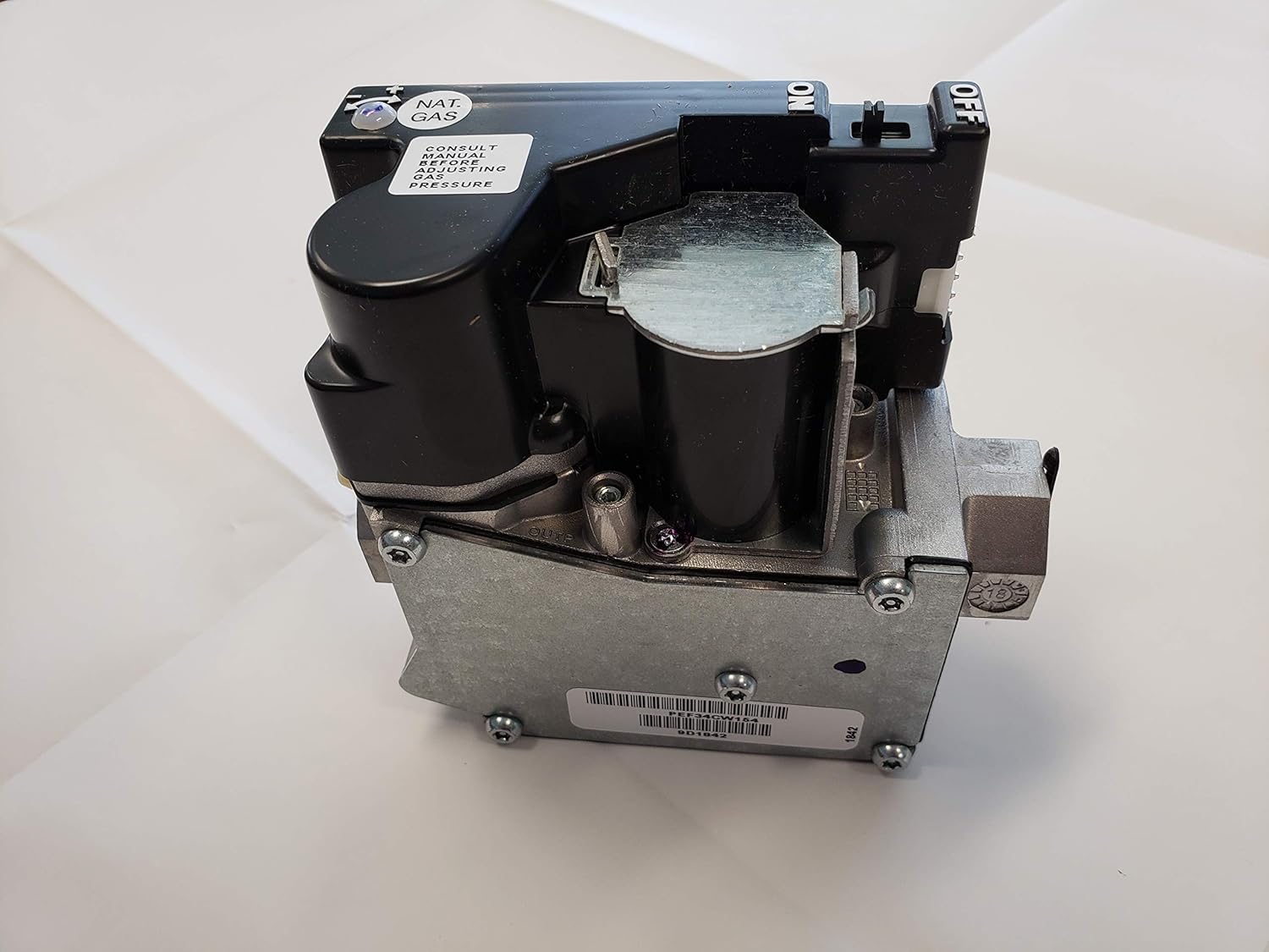 Carrier/Bryant - Factory Authorized Parts EF34CW154 Gas Valve, 3/4", 24V, 3.5" WC, NG (Replacement for EF34CW181)