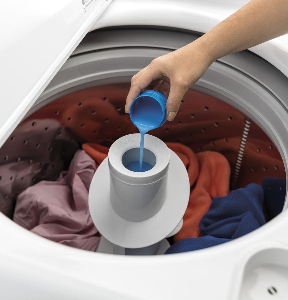 GE GTW330ASKWW Top Loading Washer with Stainless Steel Basket, 3.8 Cu. Ft. Capacity, 11 Cycles, White