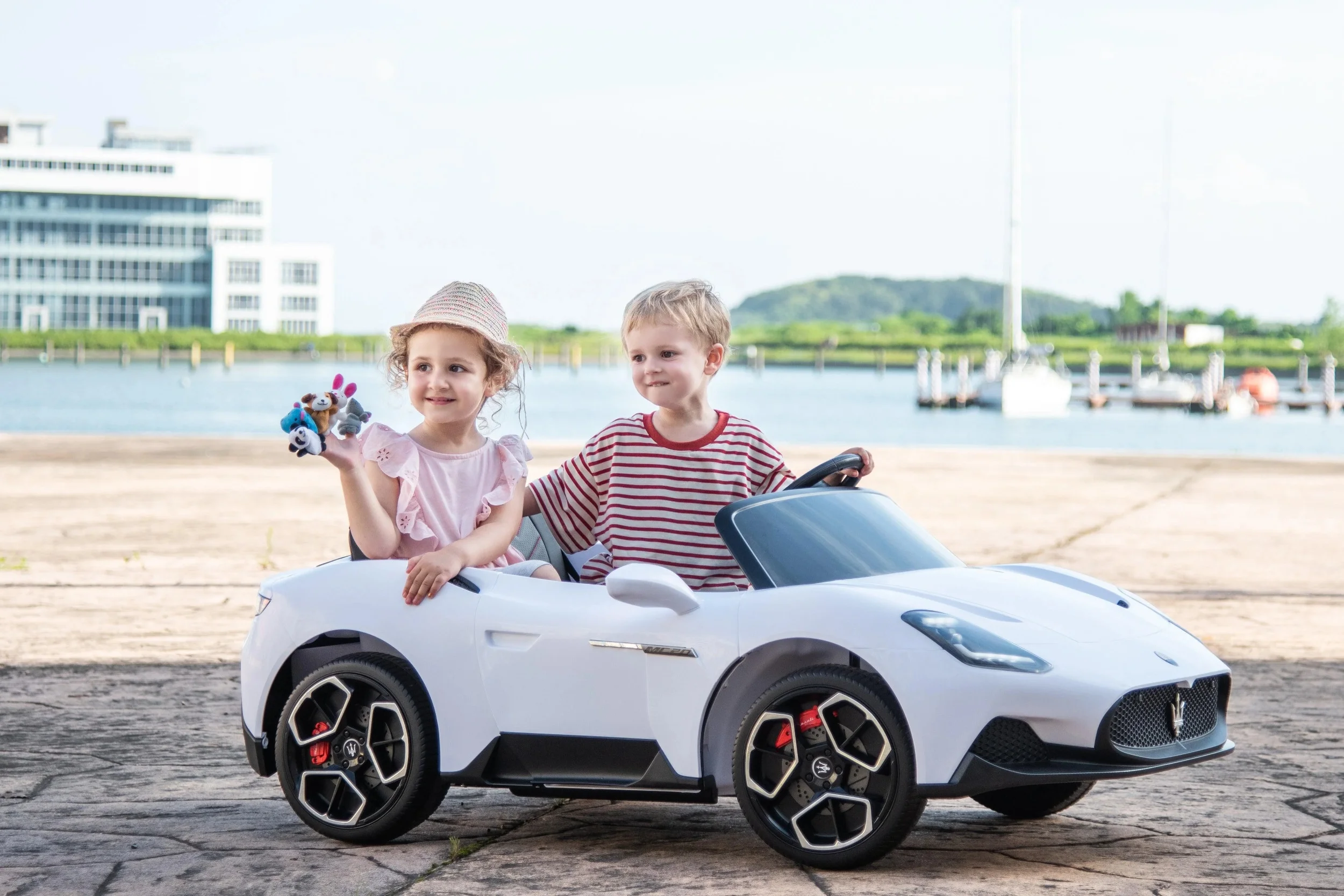24V 4x4 Maserati MC20 2 Seater Ride on Car for Kids - Curated Treasures Market