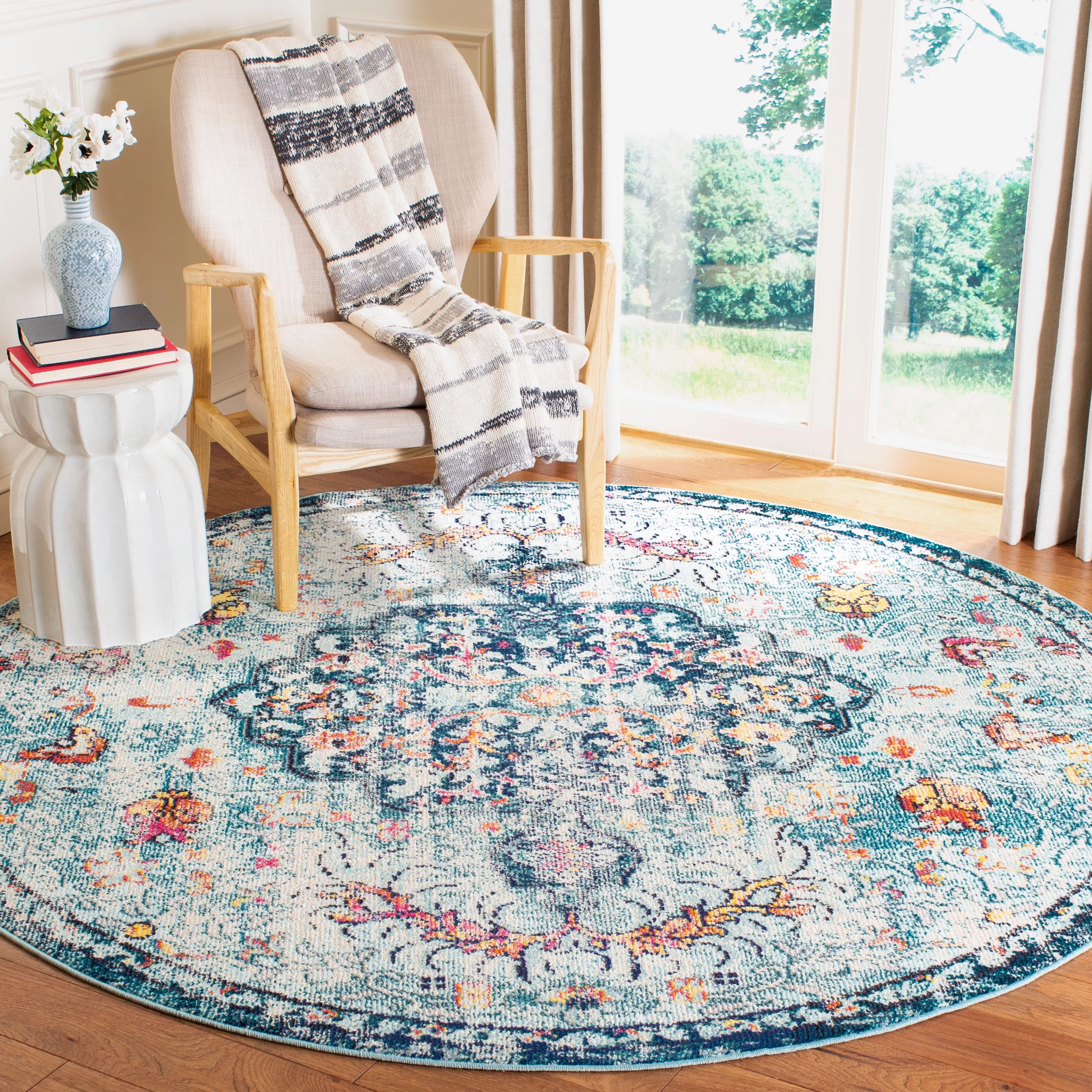 SAFAVIEH Madison Joandra Vintage Floral Area Rug, Navy/Light Blue, 11' x 11' Round