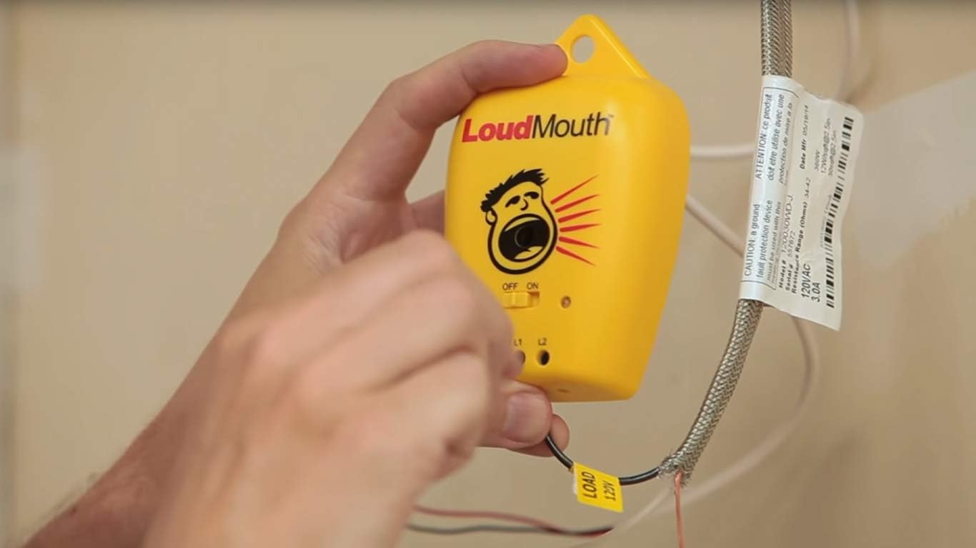 SunTouch Command Touchscreen Thermostat + Loudmouth Fault Monitor
