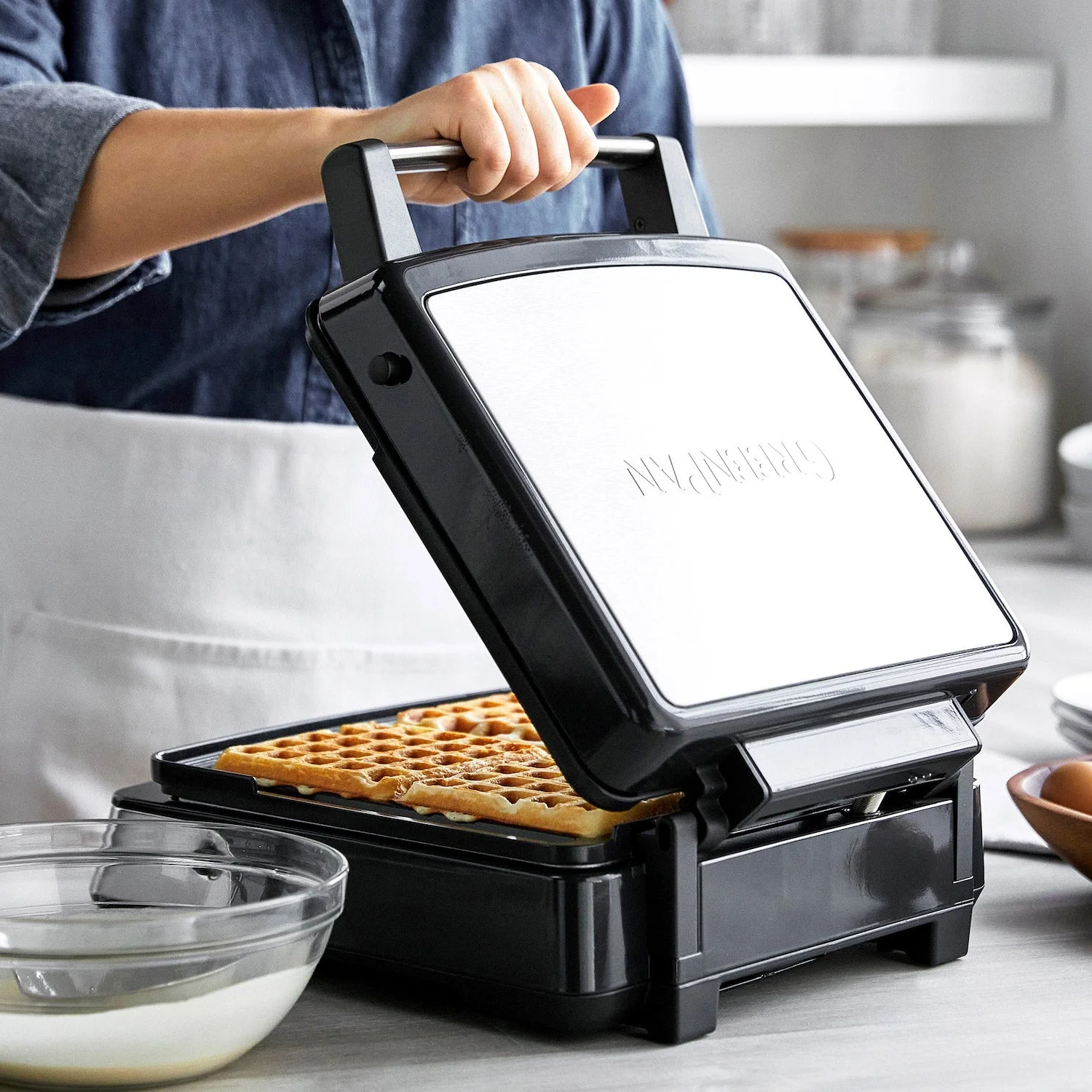 Greenpan 4-Square Waffle Maker for Perfectly Cooked Waffles