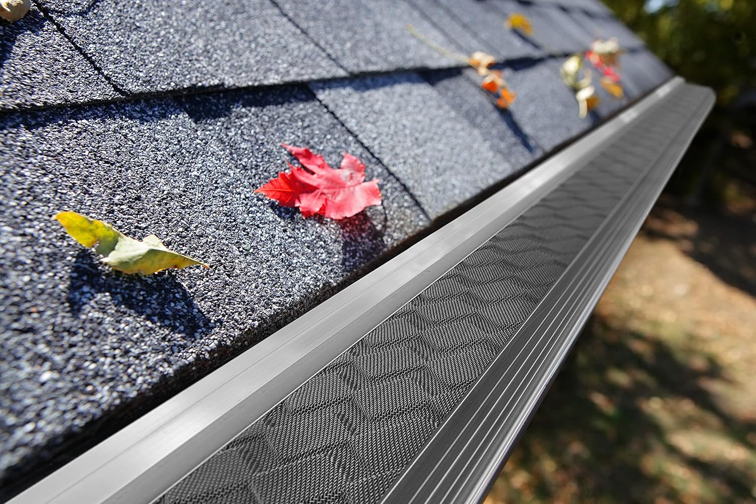 HydroShield Snap Fit Gutter Guard (5in. - Carton of 16 Pieces (48 Linear Feet Per Carton))