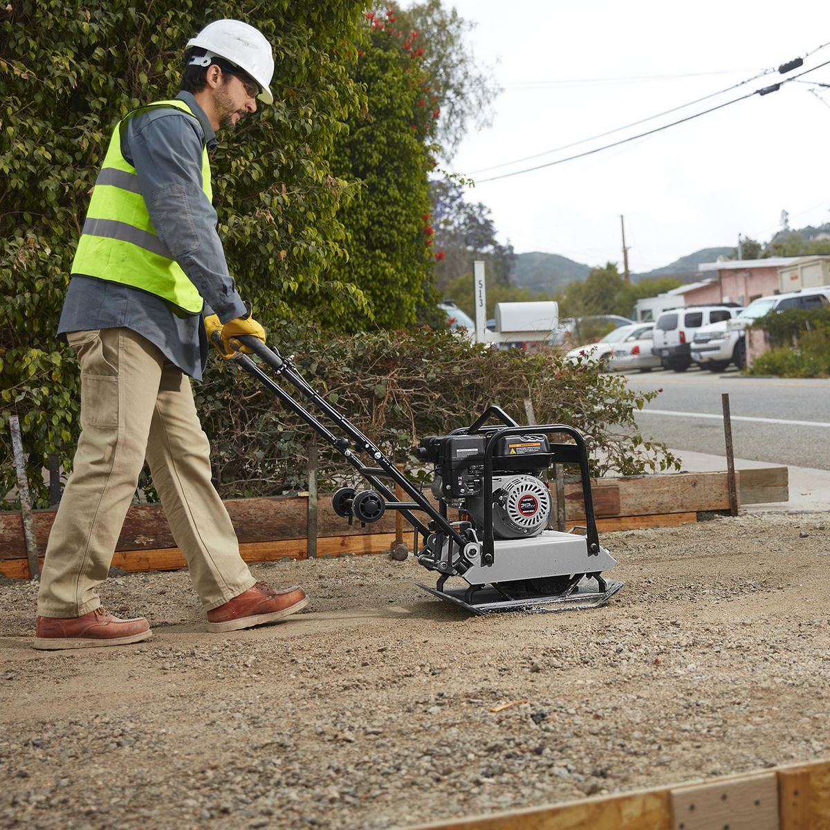 CENTRAL MACHINERY 7 HP Plate Compactor with Wheel Kit