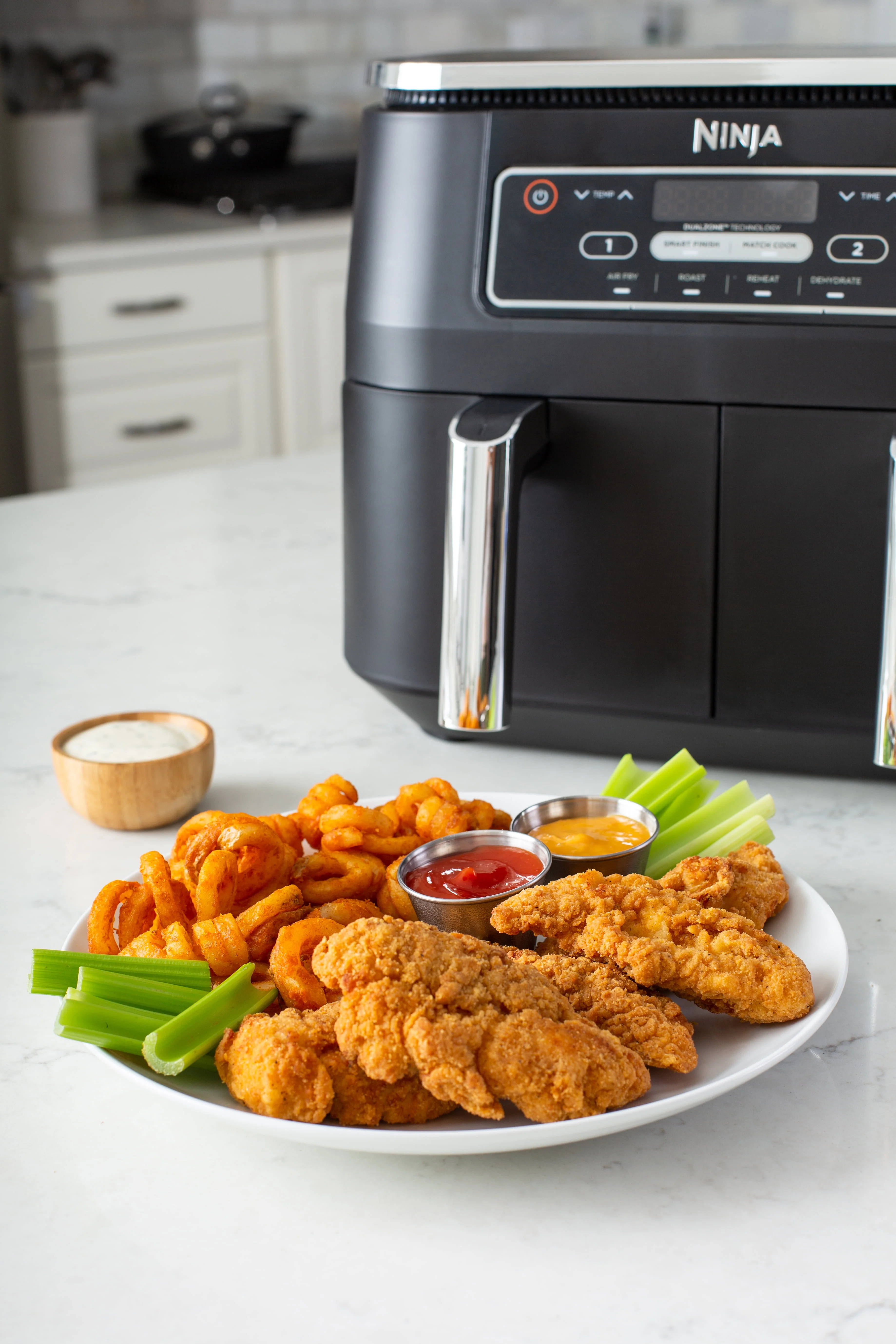 Ninja庐 Foodi庐 4-in-1 8-Quart. 2-Basket Air Fryer with DualZone Technology- Air Fry, Roast, & More DZ100