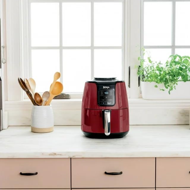 Ninja - AF100 Air Fryer Ceramic-Coated Nonstick Basket, Dehydrate & Reheats, for Quick, Easy Meals, 4 Quart Capacity, & High Gloss Finish