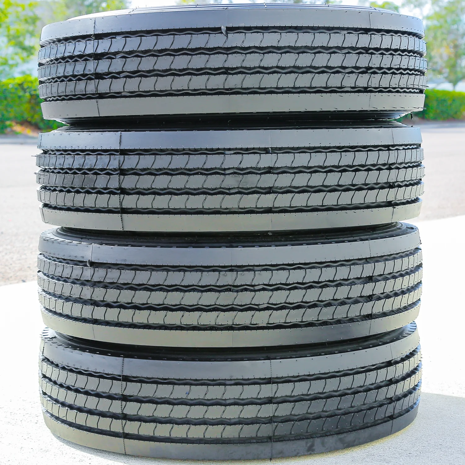 Green Max GTL202 245/70R17.5 Load J 18 Ply Trailer Commercial Tire