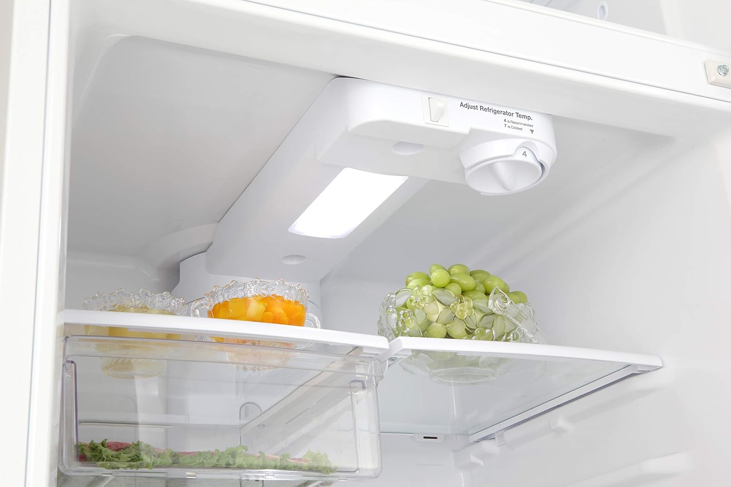 Daewoo RTE18GSWCD Top Mount Refrigerator, 18 Cu.Ft, White, includes delivery and hookup