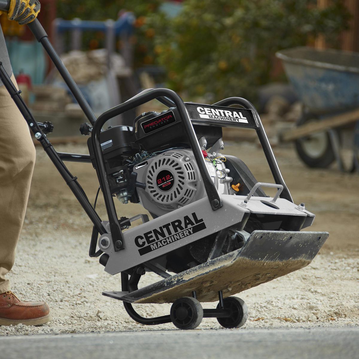 CENTRAL MACHINERY 7 HP Plate Compactor with Wheel Kit