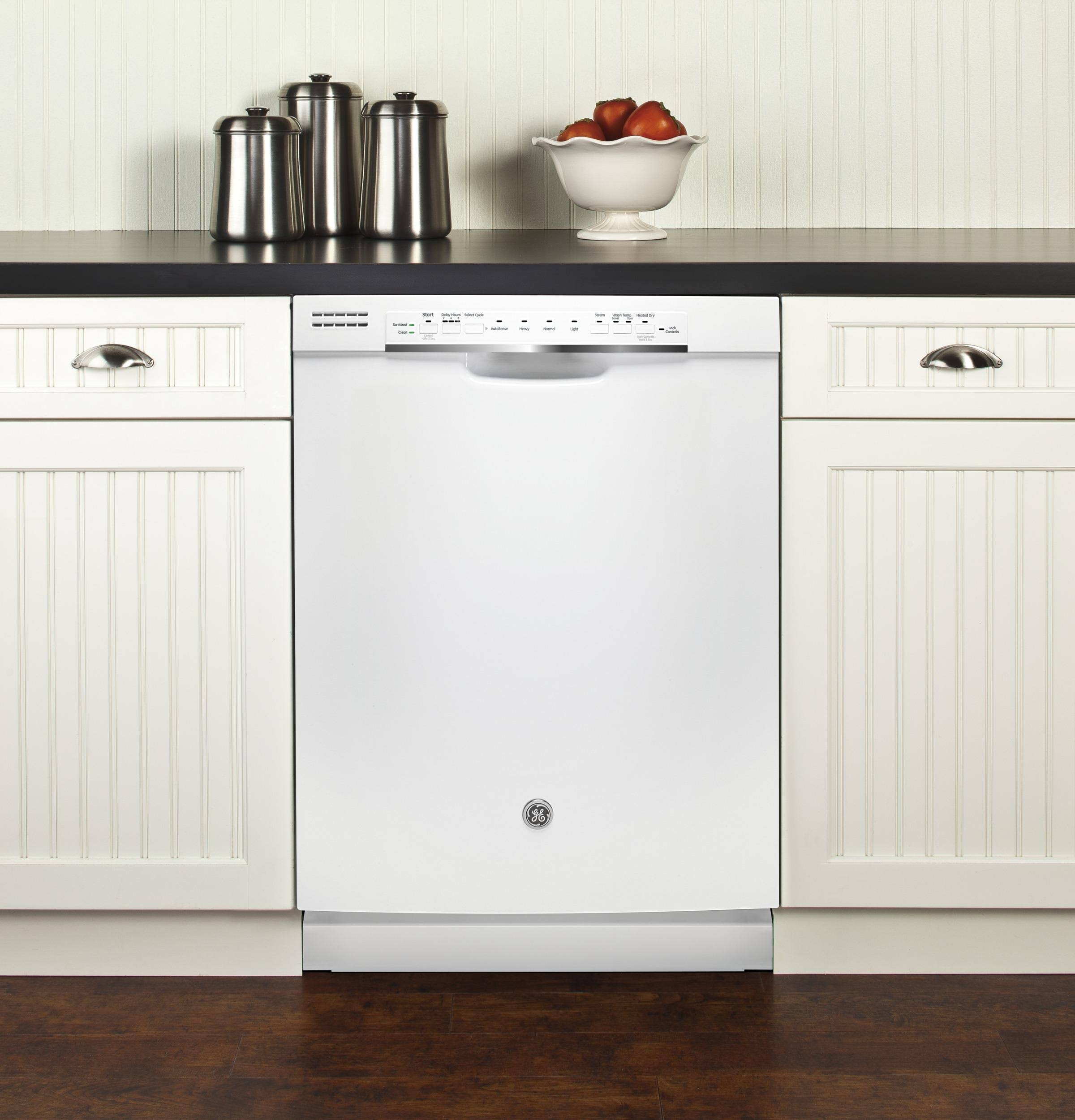 GE 24x22 Dishwasher White GDF570SGJWW