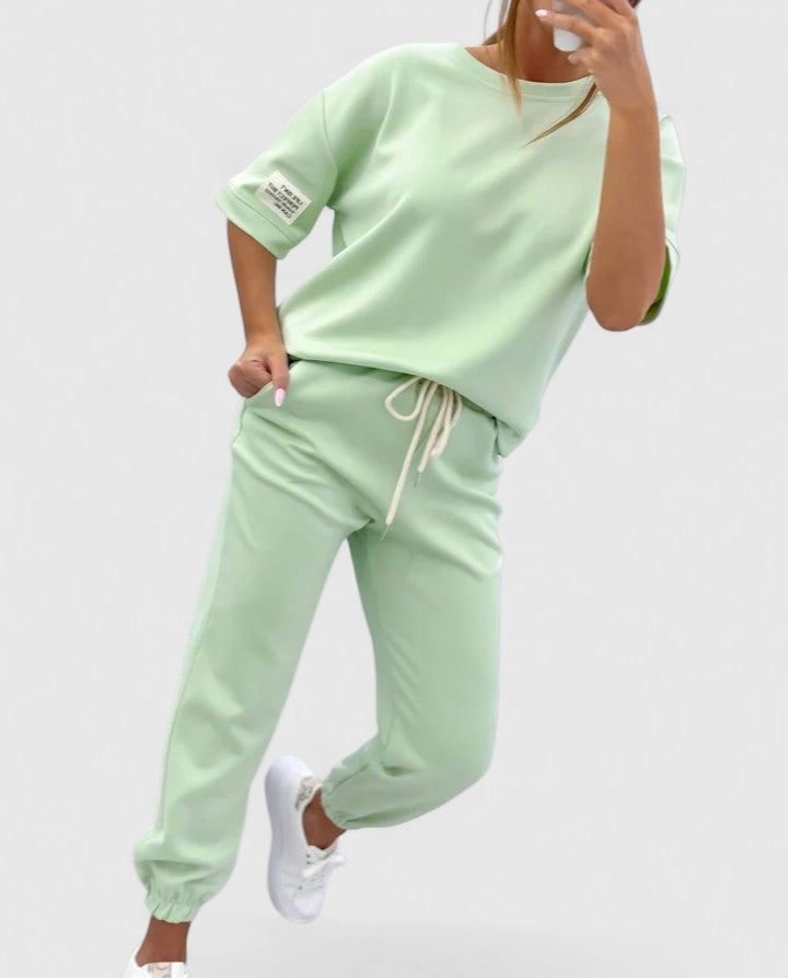 Melody™ - Lässiges Damen-Set mit einfarbigem Oberteil und Hose
