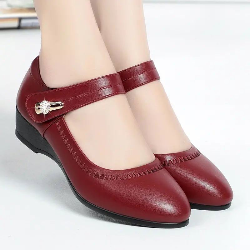 Leyni™ – Elegante, Bequeme Schuhe mit Mittelhohen Absätzen
