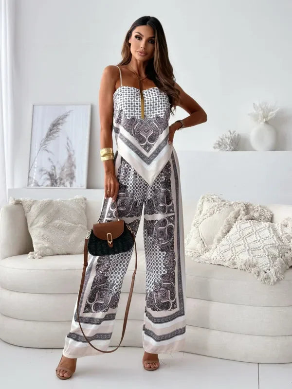 Solura™ - Stylish Two-Piece Set with Blouse Knot & Pants
