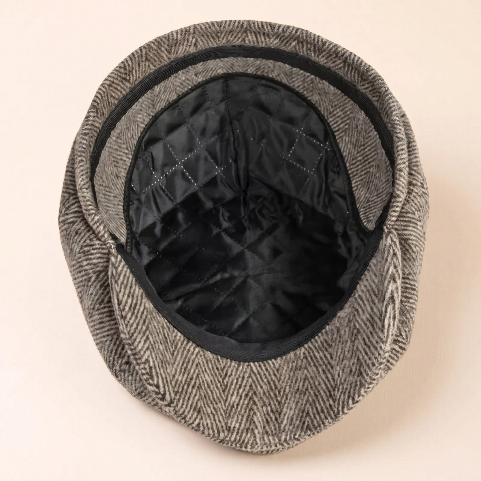 Fischgrät-Cap mit Ohrenklappen