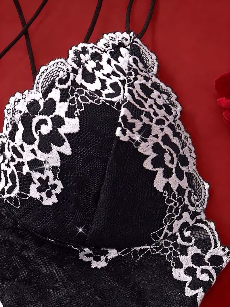 Black‑White Floral Lace 2‑Piece Lingerie Set