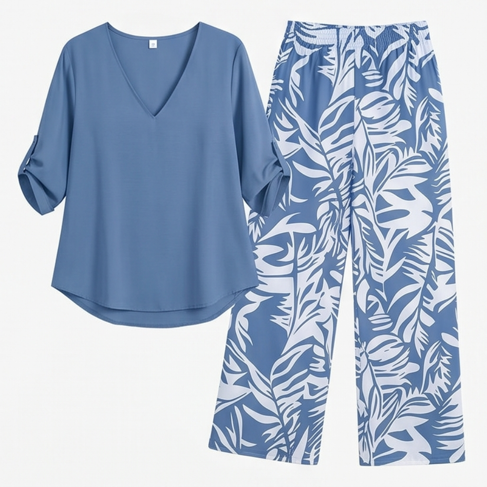 – Lark & Palm™ – V-Neck Top & Leaf-Print Wide-Leg Pants Set