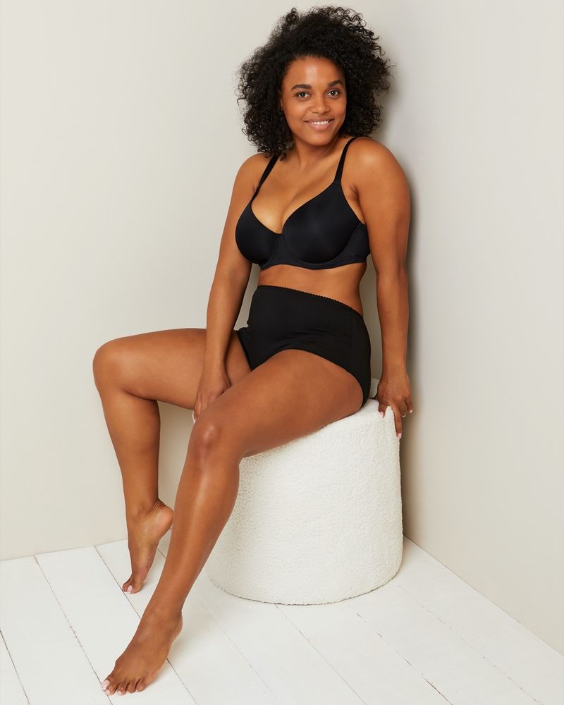 Underwired Full Cup T-Shirt Bra - Black