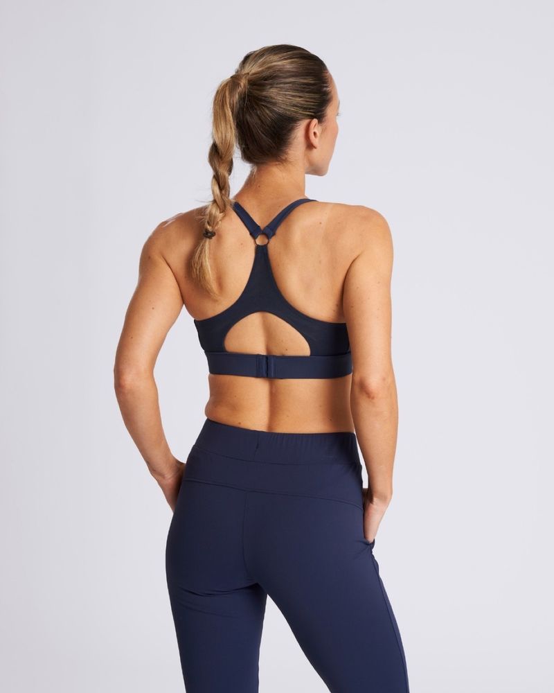 Powercut Ultimate Medium Impact Sports Bra In Navy