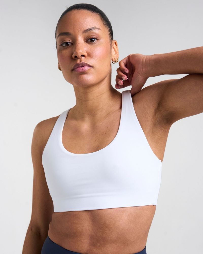 POWERCUT Sculpt Medium Support Sports Bra White