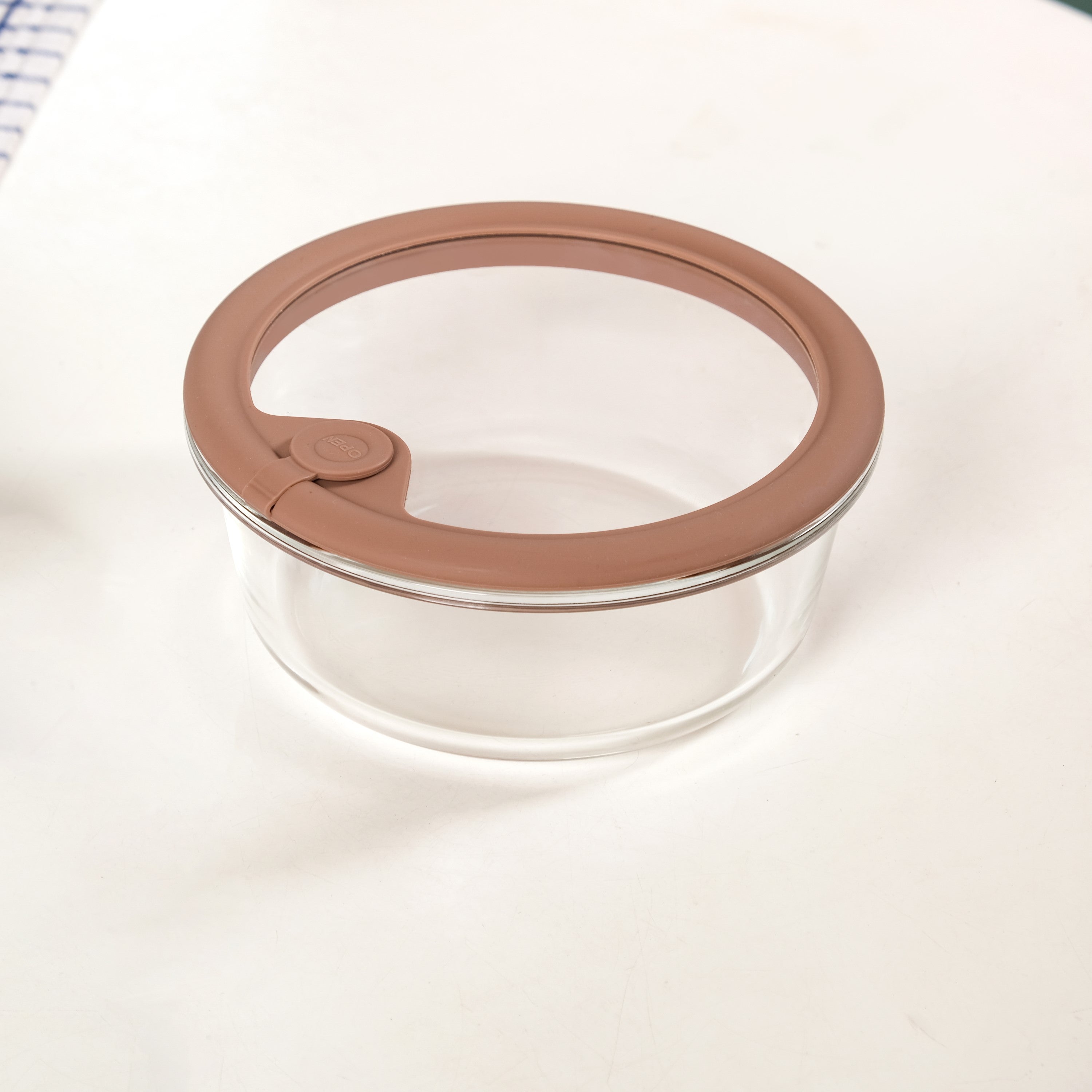 Airtight Ombre Round Food Storage Container With Air Vent Lid Set Of 3 400ml 620ml 950ml
