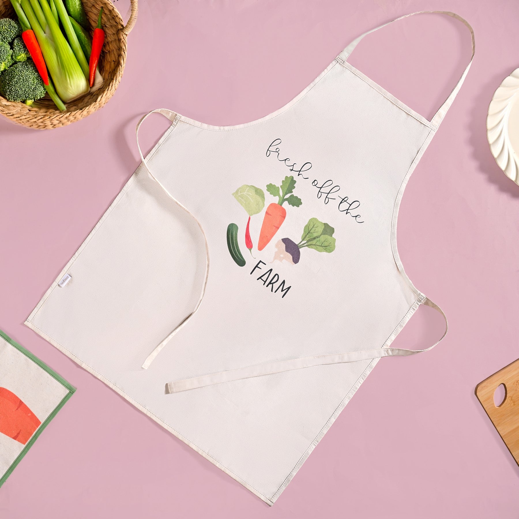 Farm Fresh Apron Mitten Pot Holder Hand Towel Set Of 4