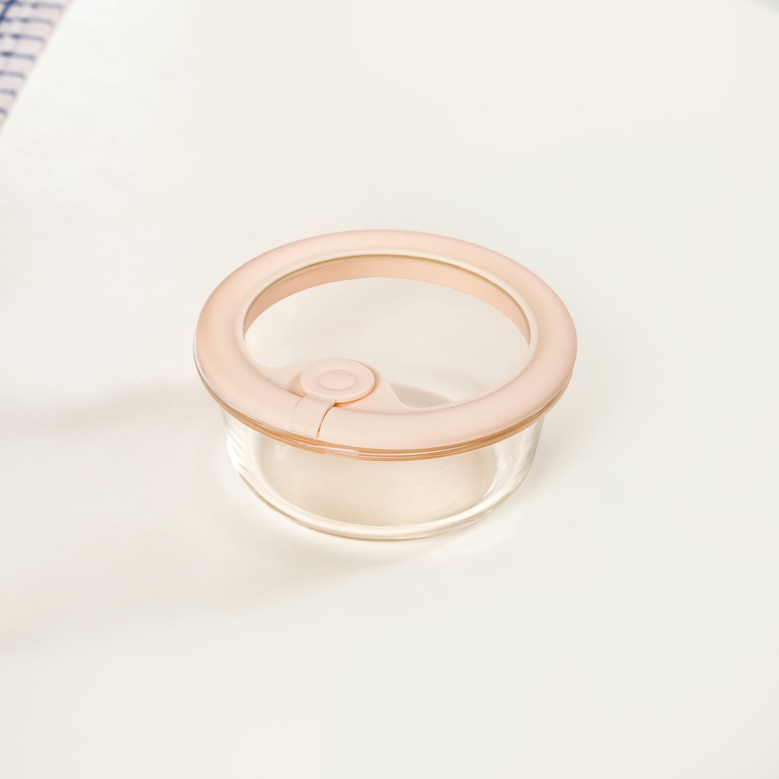 Airtight Ombre Round Food Storage Container With Air Vent Lid Set Of 3 400ml 620ml 950ml