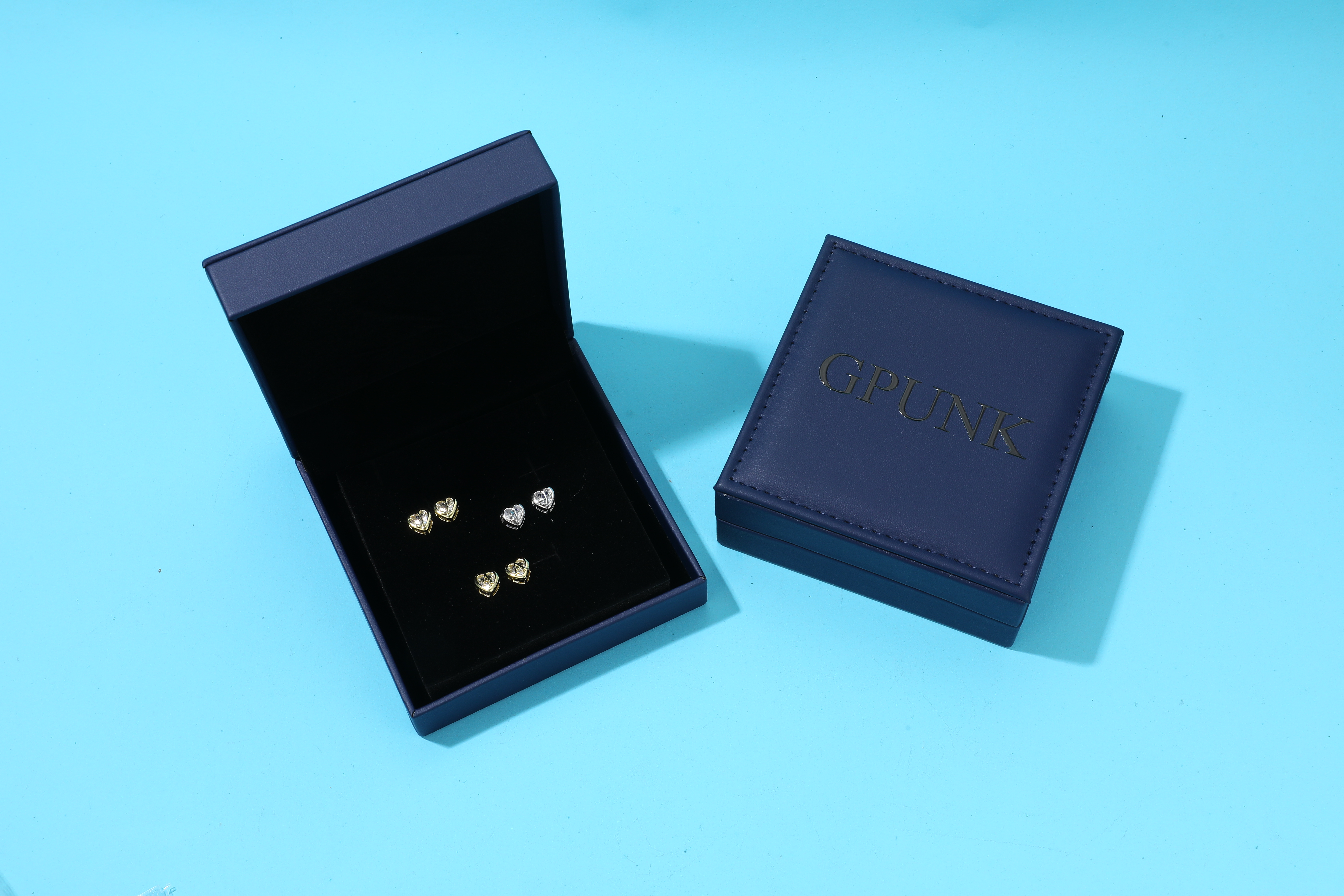 GPUNK Initial Heart Stud Earrings for Women 26 Letters A-Z Stud Earring Hypoallergenic Studs CZ Earring Jewelry for Mom Daughter Birthday Mother's Day Gift
