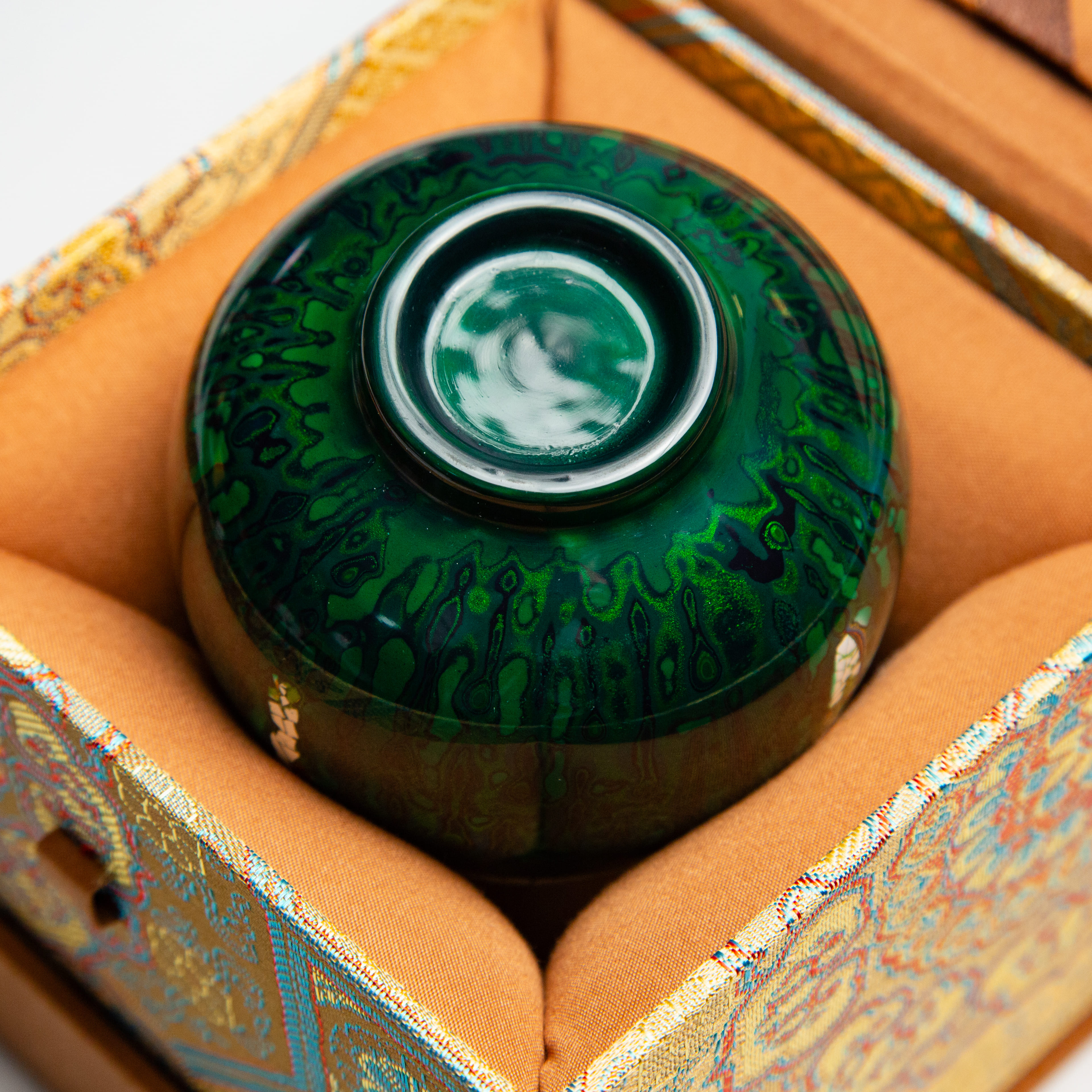 Dark Green Crackle Rhinoceros Skin Lacquer Tea Cup