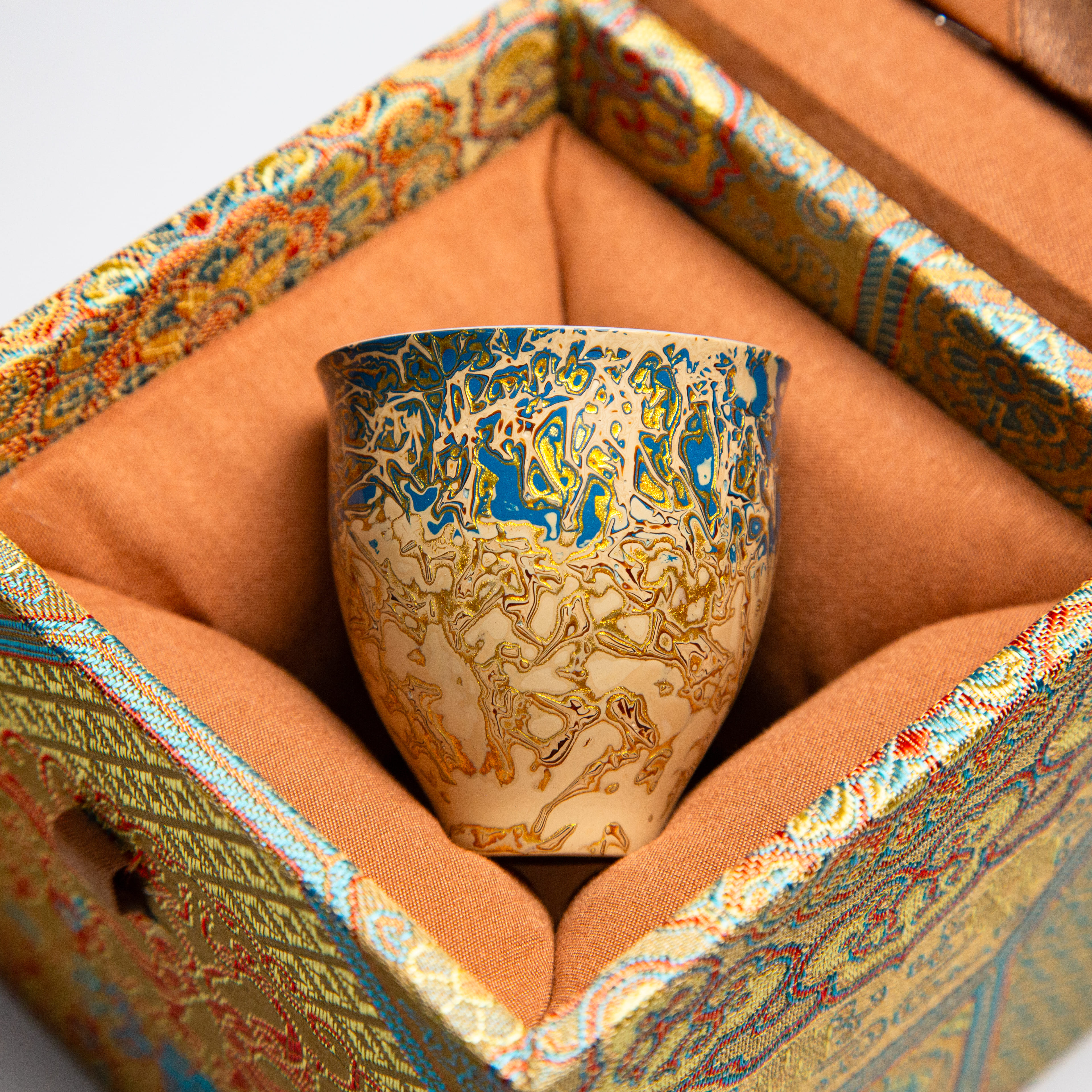Cream Base Rhinoceros Skin Lacquer Tasting Cup