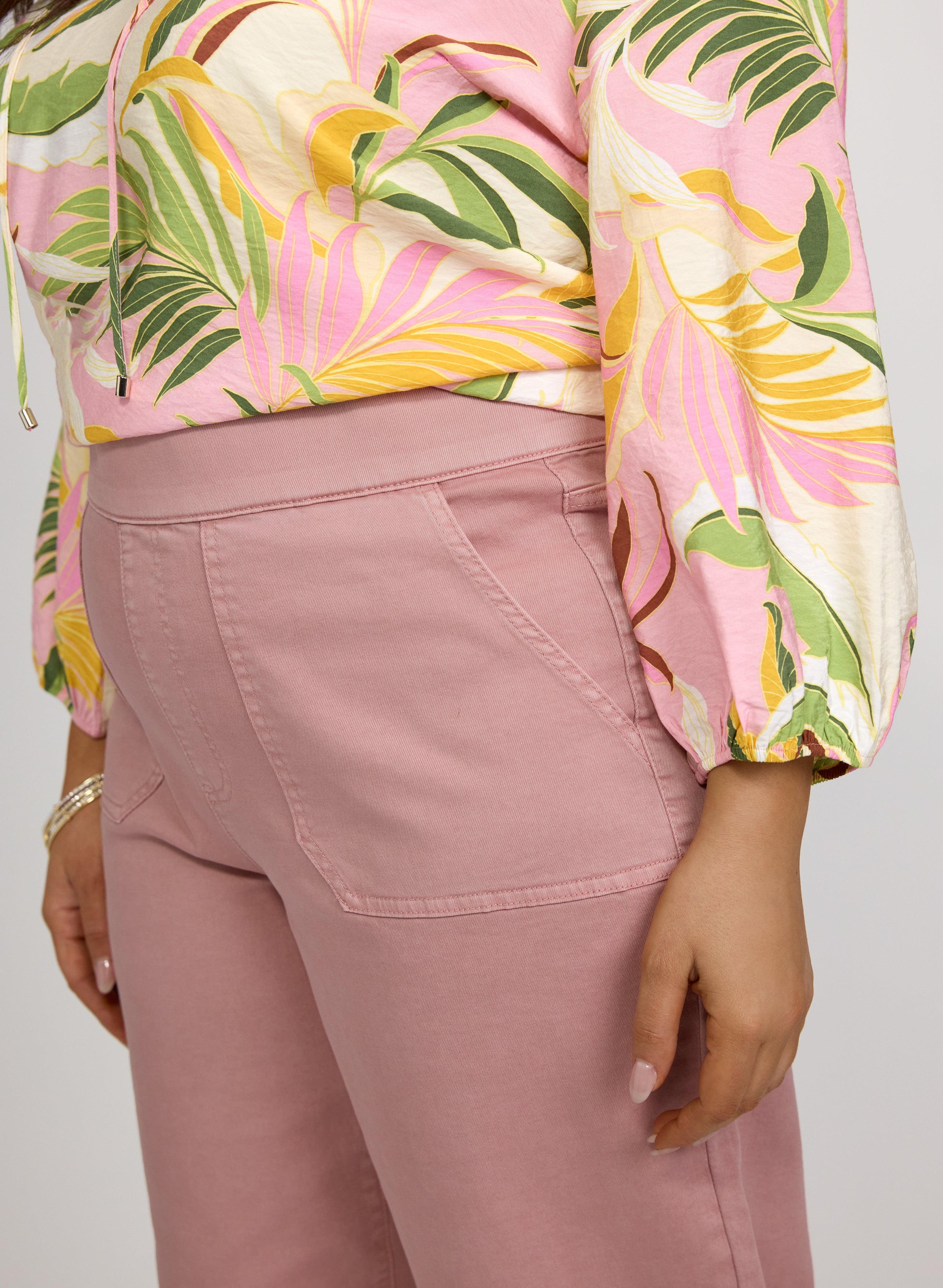 Denim Pull-On Capris-Tactilefable