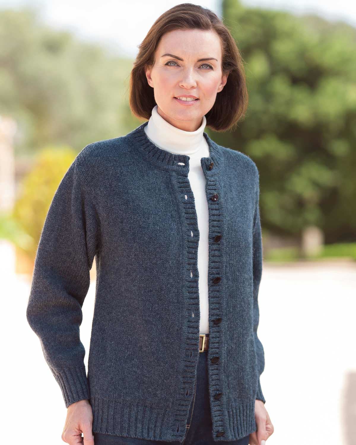 Ladies’ Pure Shetland Wool Cardigan – Navy Heather-Tactilefable
