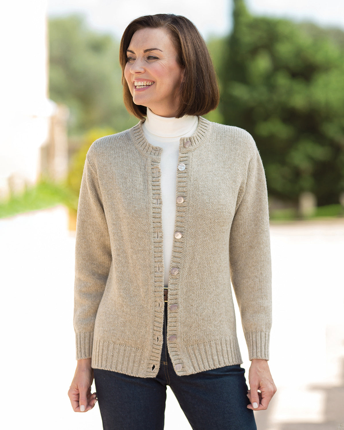 Ladies’ Pure Shetland Wool Cardigan – Natural-Tactilefable