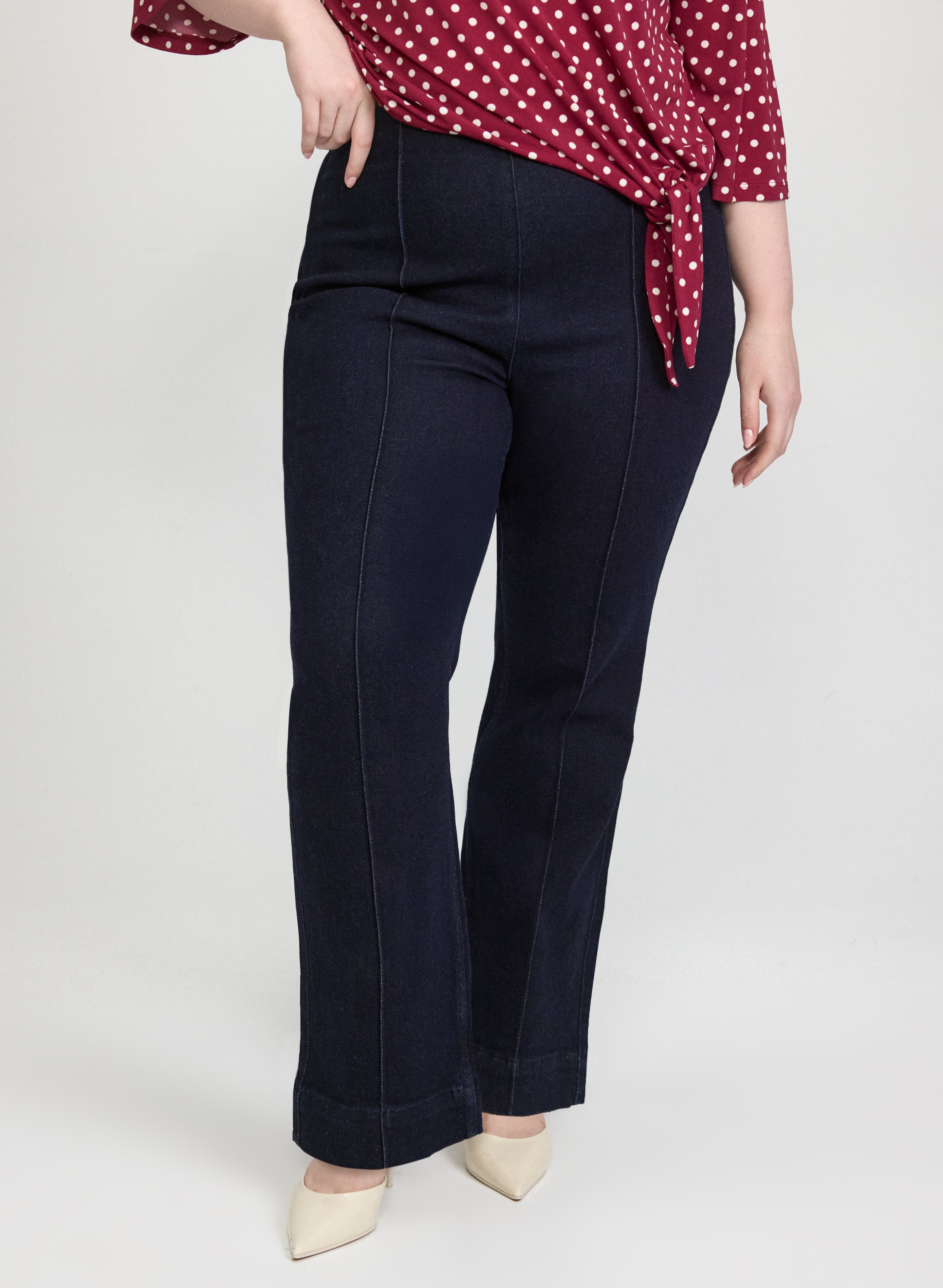 Pinched Seam Flare-Leg Jeans-Tactilefable