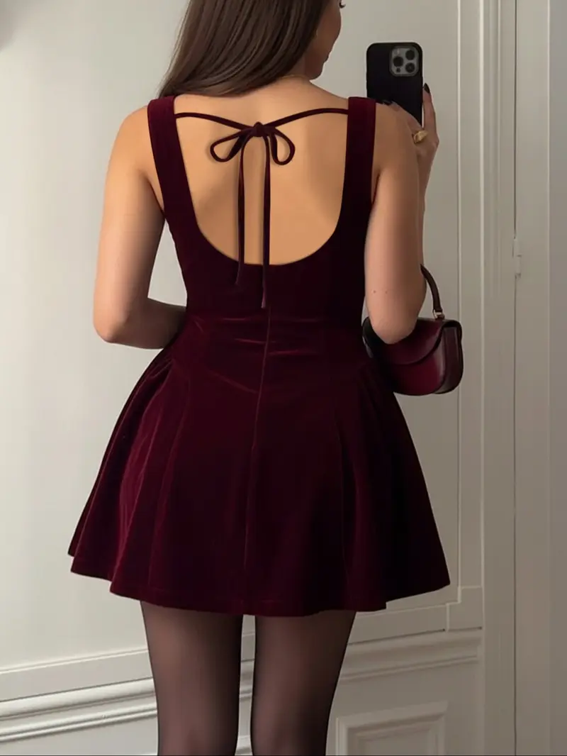 French Elegance Women's Fitted Short Dress, Bodycon Party Dress, Figure Hugging Dress, Romantic Date Night Gown, Formal Evening Wear, Elegant Chic, Christmas Autumn Winter Vintage Backless Sleeveless Mini Dress French Elegance Women's Fitted Short Dress, Bodycon Party Dress, Figure Hugging Dress, Romantic Date Night Gown, Formal Evening Wear, Elegant Chic, Christmas Autumn Winter Vintage Backless Sleeveless Mini Dress