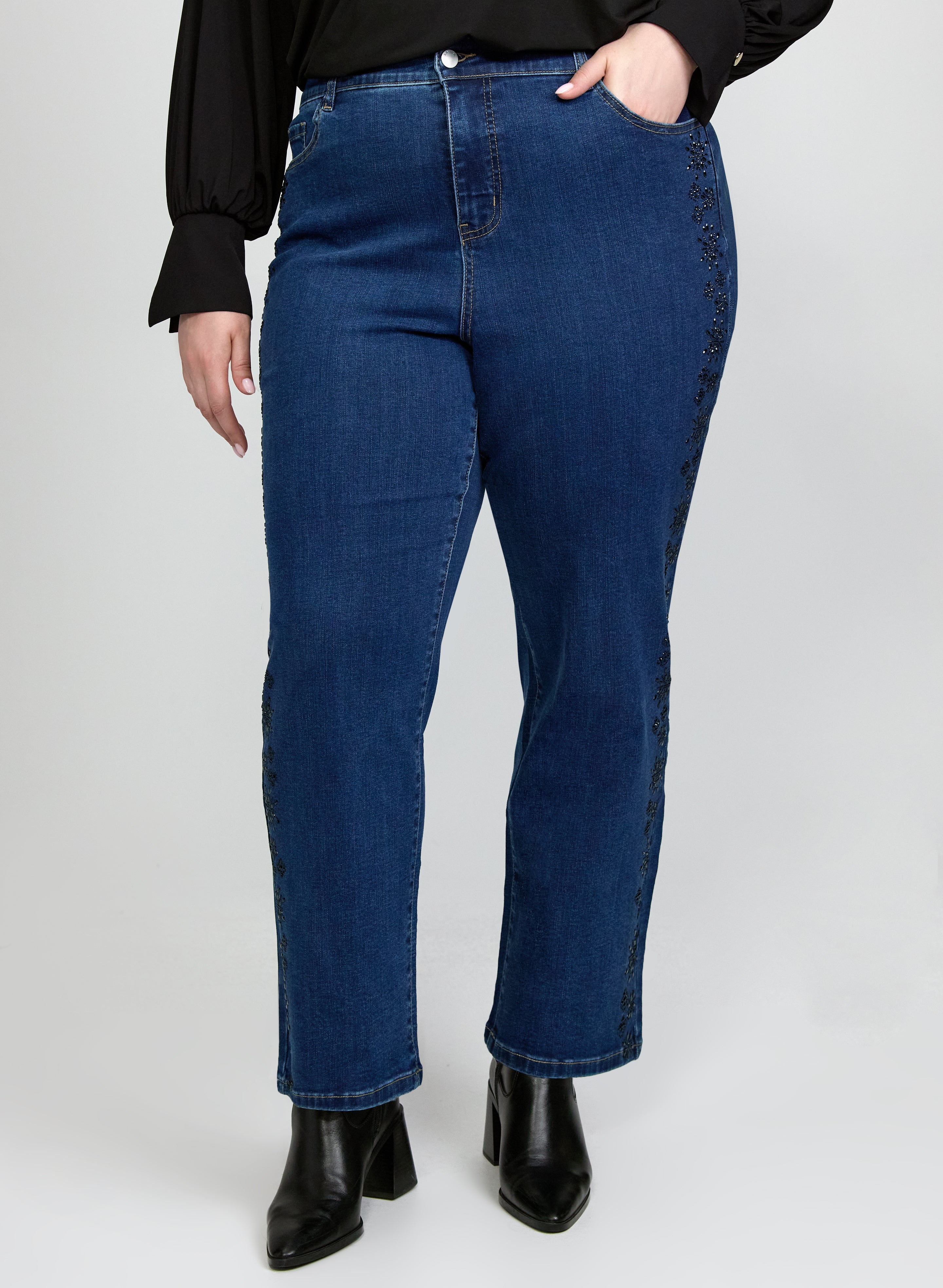 Straight-Leg Jeans-Tactilefable