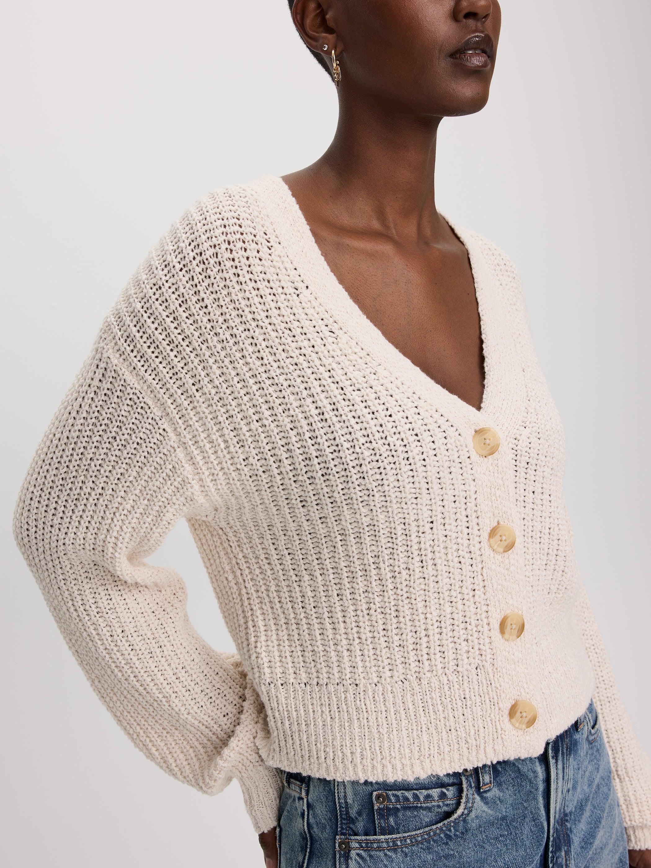 Long-Balloon-Sleeve V-Neck Cardigan-Tactilefable