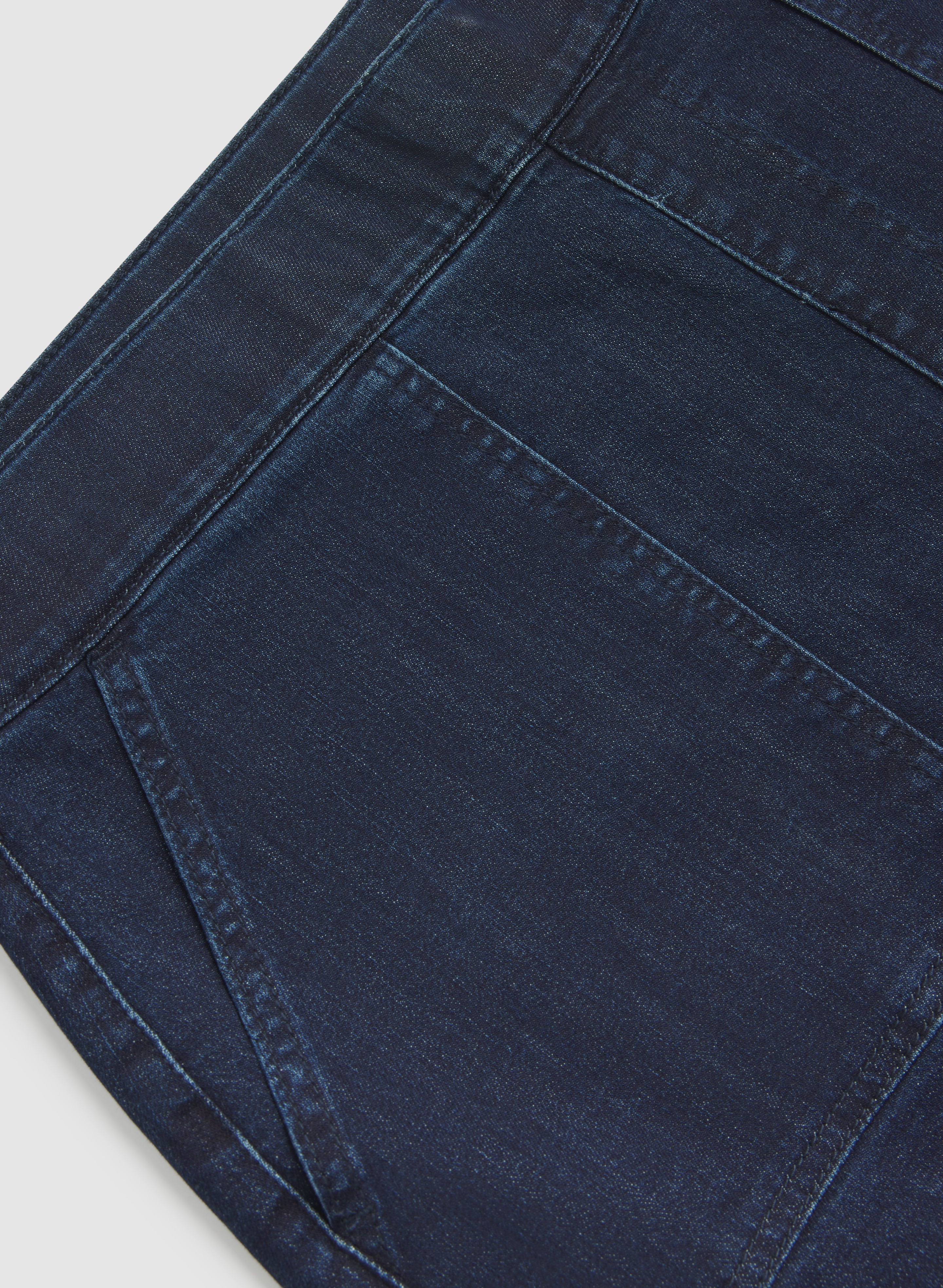 Denim Straight-Leg Capris-Tactilefable