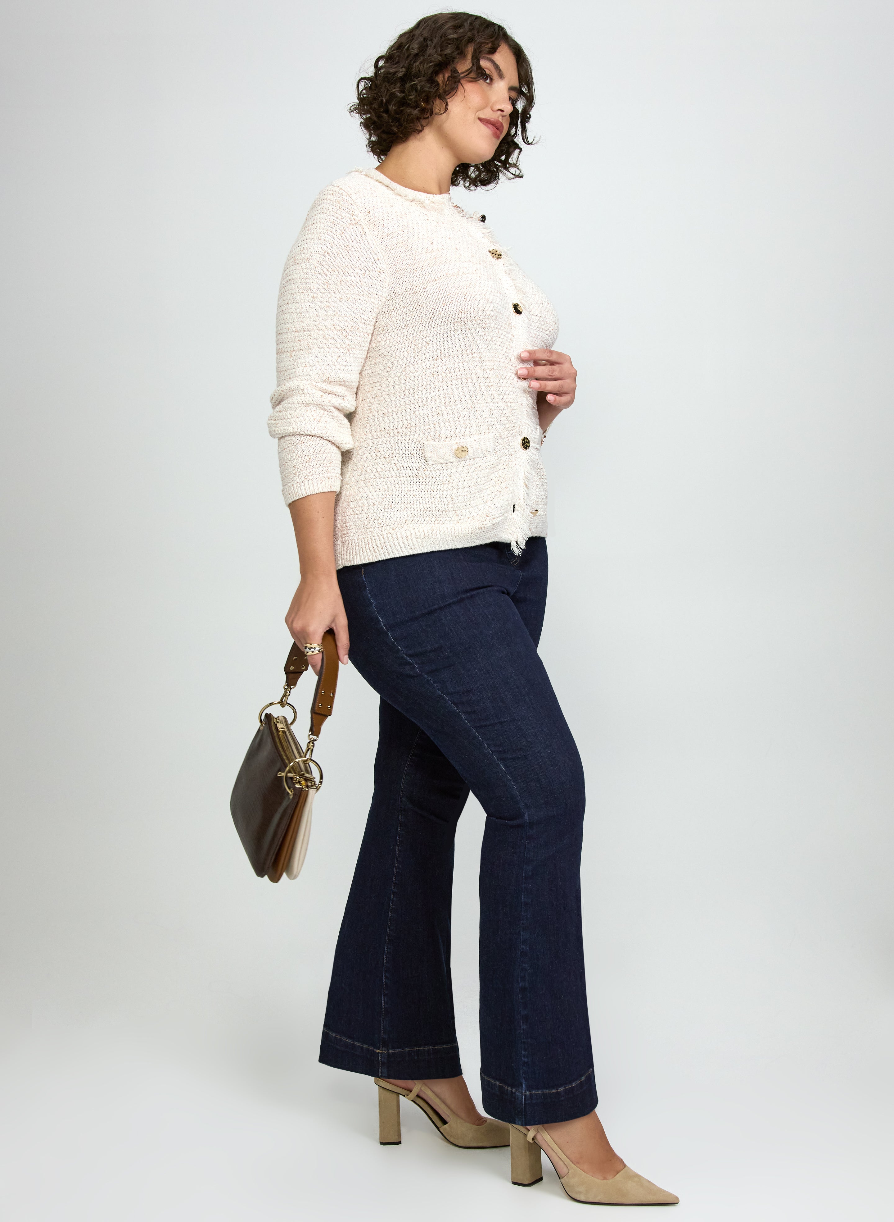 Flare-Leg Jeans-Tactilefable