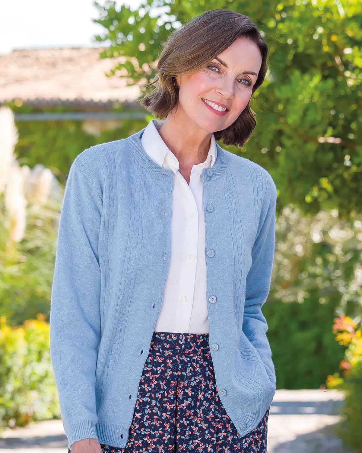 Ladies’ Pure Lambswool Cable Knit Cardigan – Pale Blue-Tactilefable