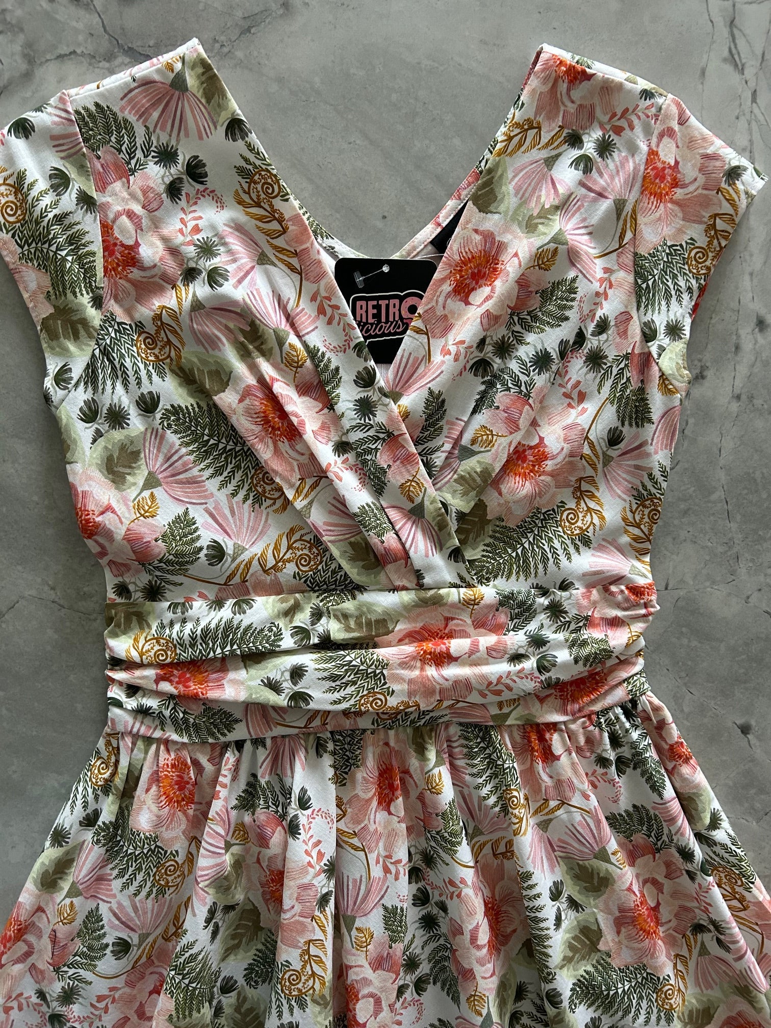 Pink Floral Greta Dress | Retrolicious-Tactilefable