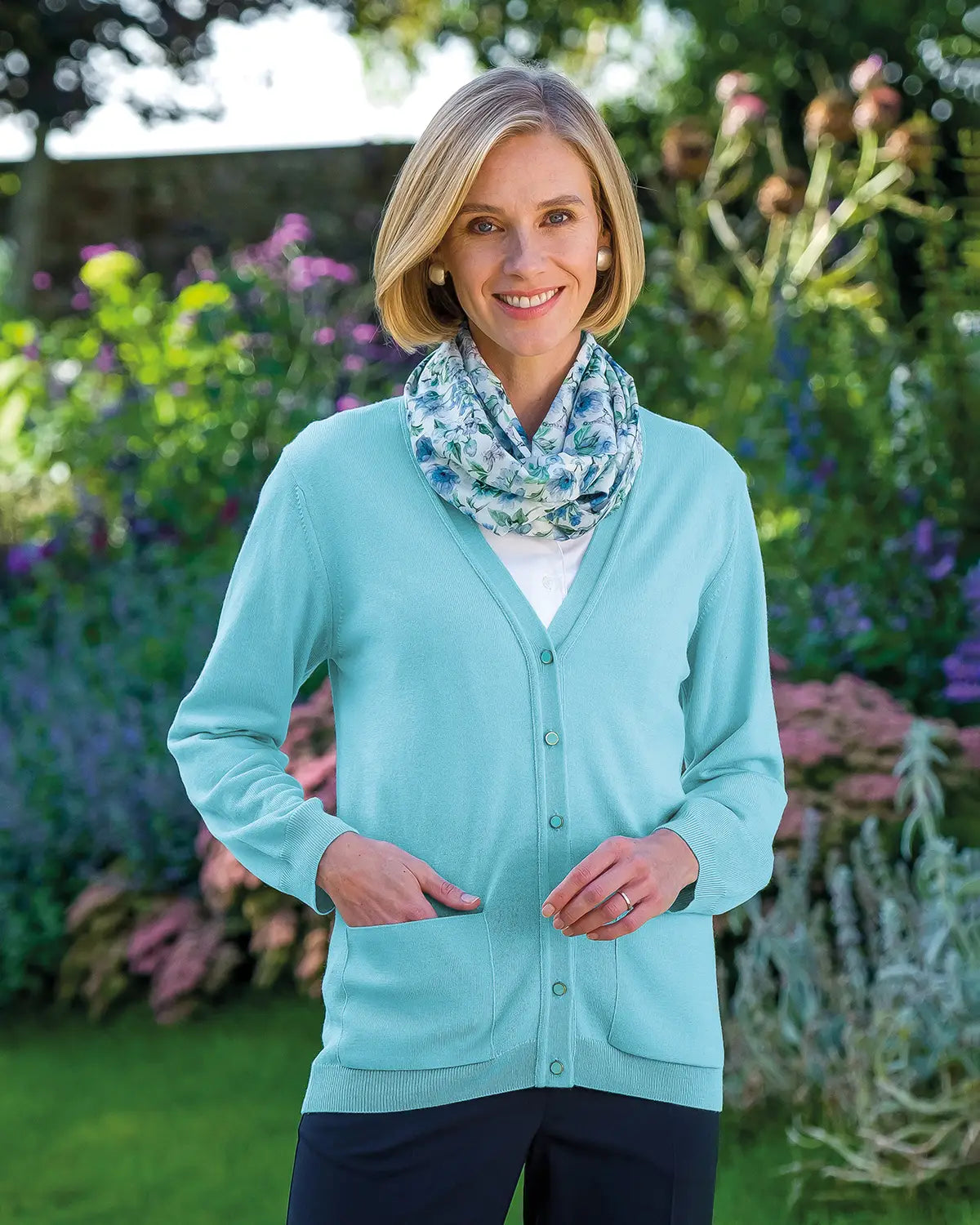 Ladies’ Pure Merino Wool V-Neck Cardigan – Aqua-Tactilefable