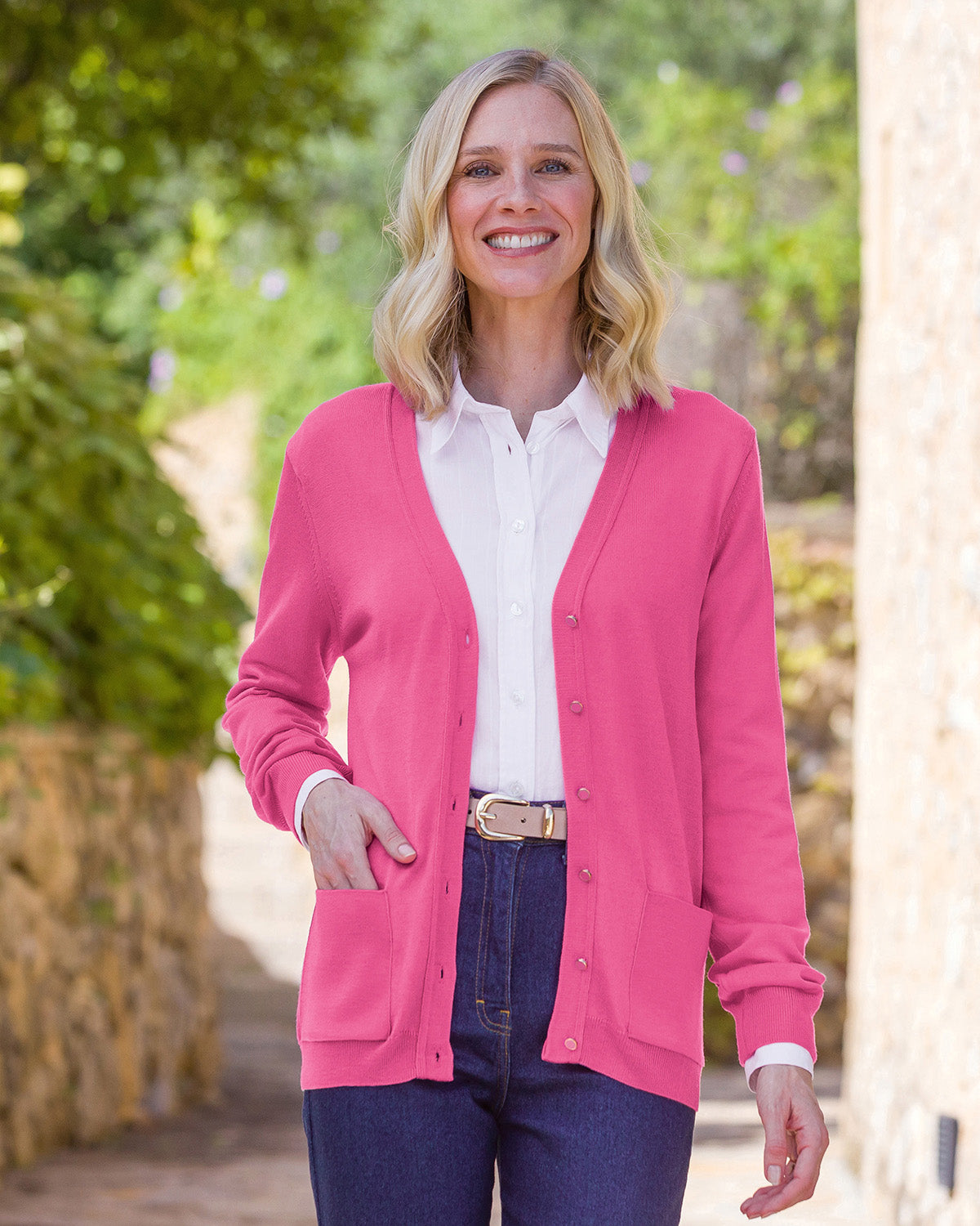 Ladies’ Pure Merino Wool V-Neck Cardigan – Bubblegum-Tactilefable