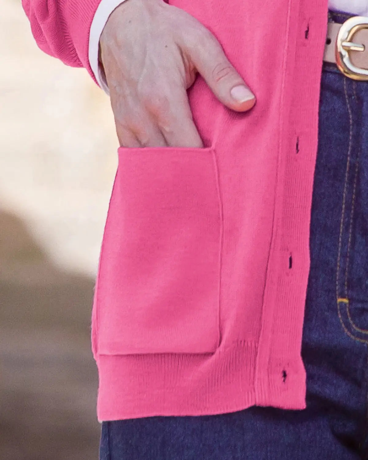 Ladies’ Pure Merino Wool V-Neck Cardigan – Bubblegum-Tactilefable