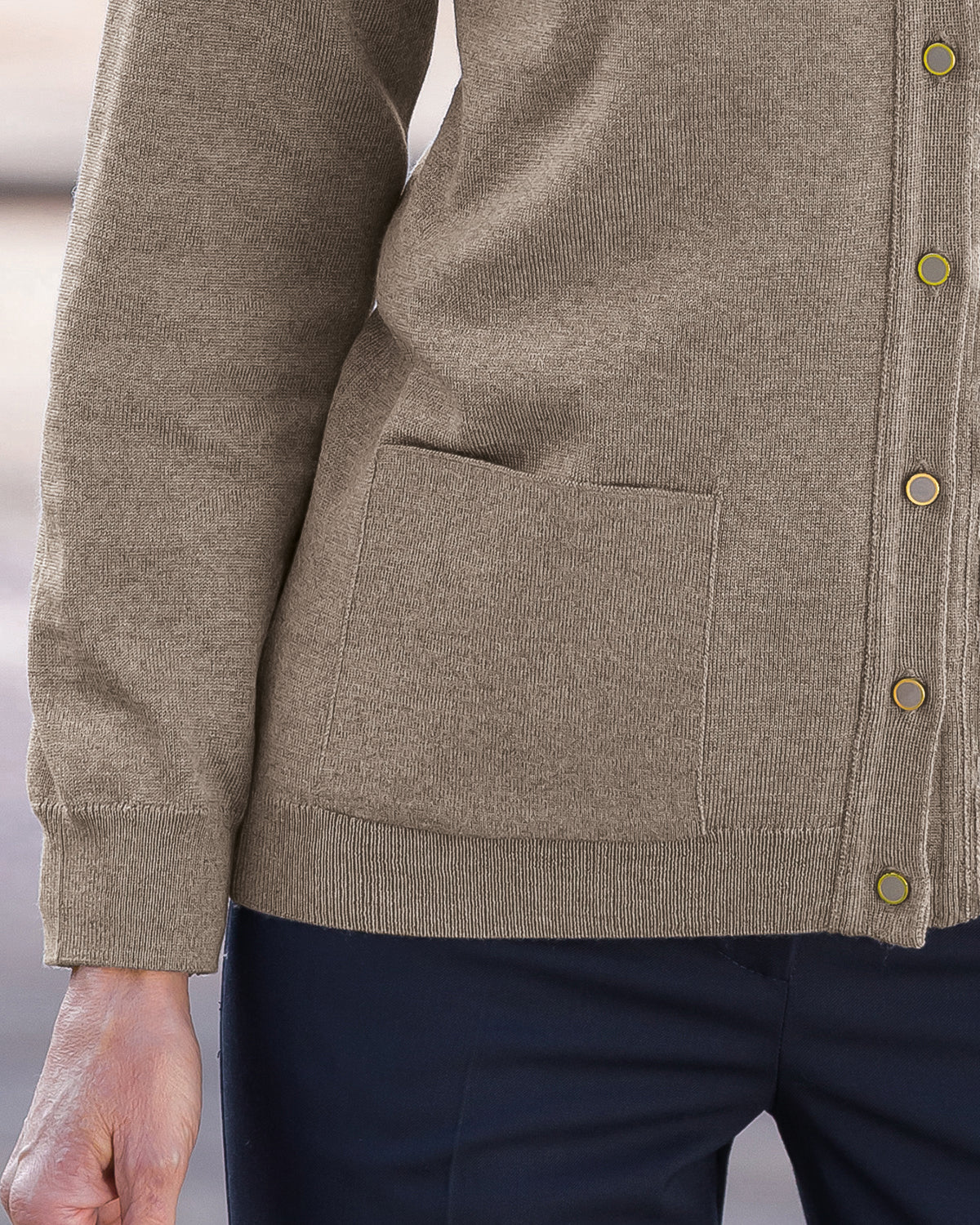 Ladies’ Pure Merino Wool V-Neck Cardigan – Tawny-Tactilefable