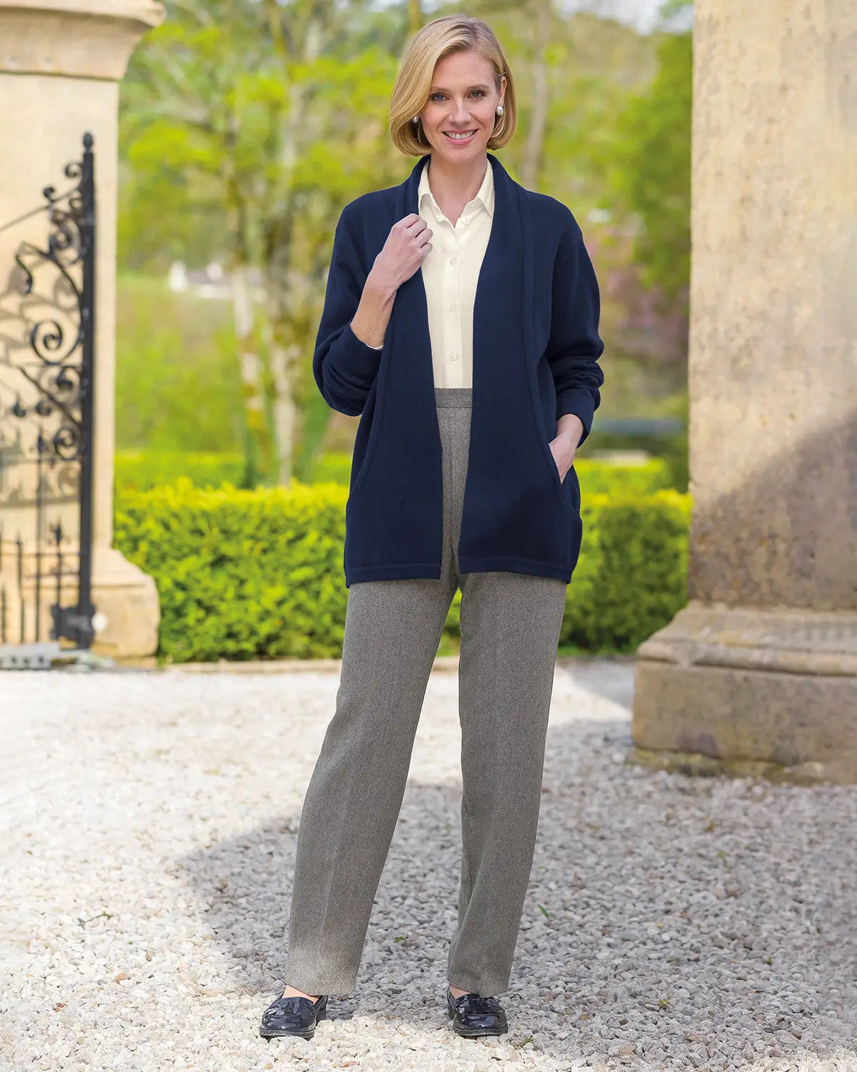 Sienna Pure Lambswool Edge to Edge Cardigan – Navy-Tactilefable