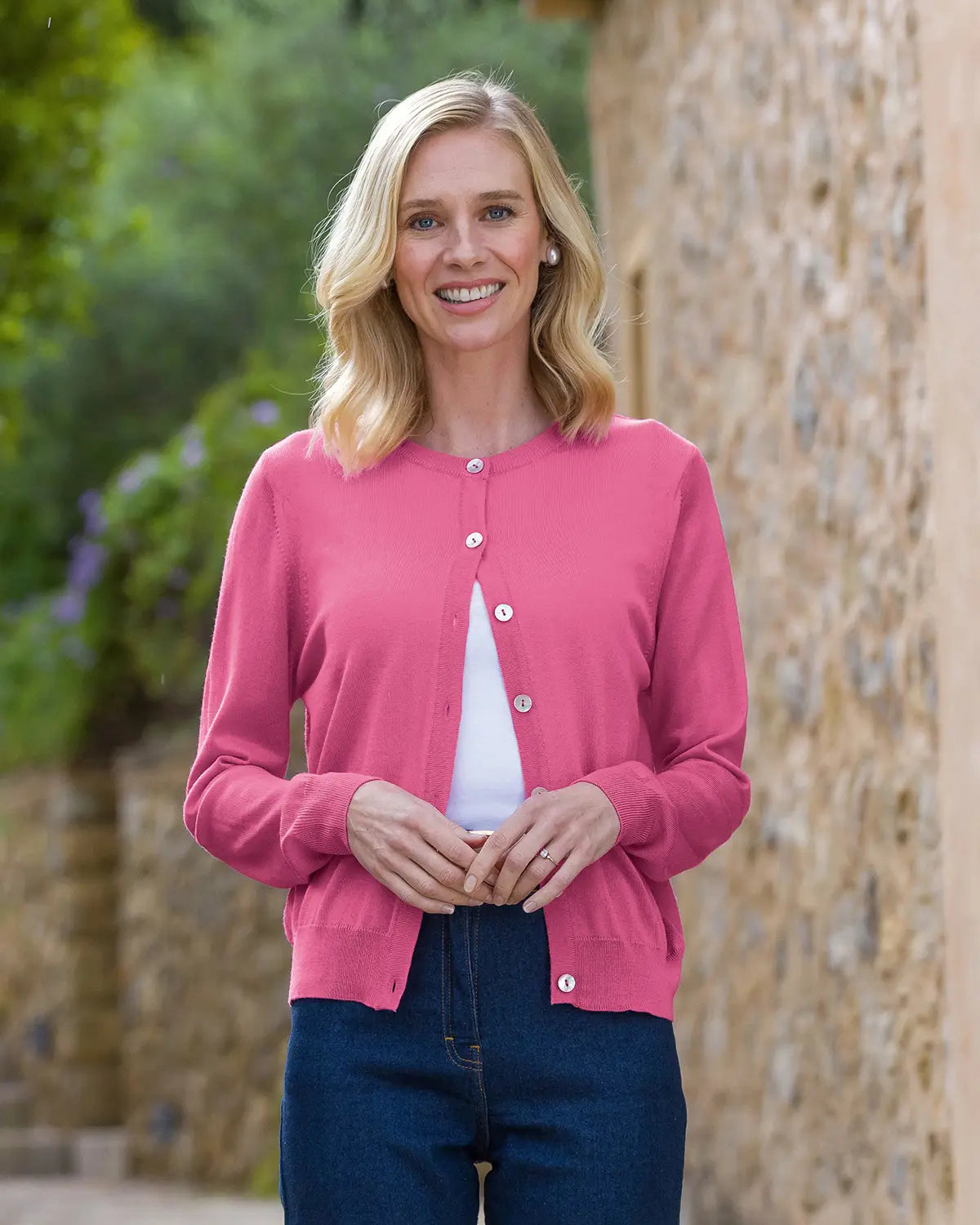 Ladies’ Pure Merino Wool Short Cardigan – Bubblegum-Tactilefable